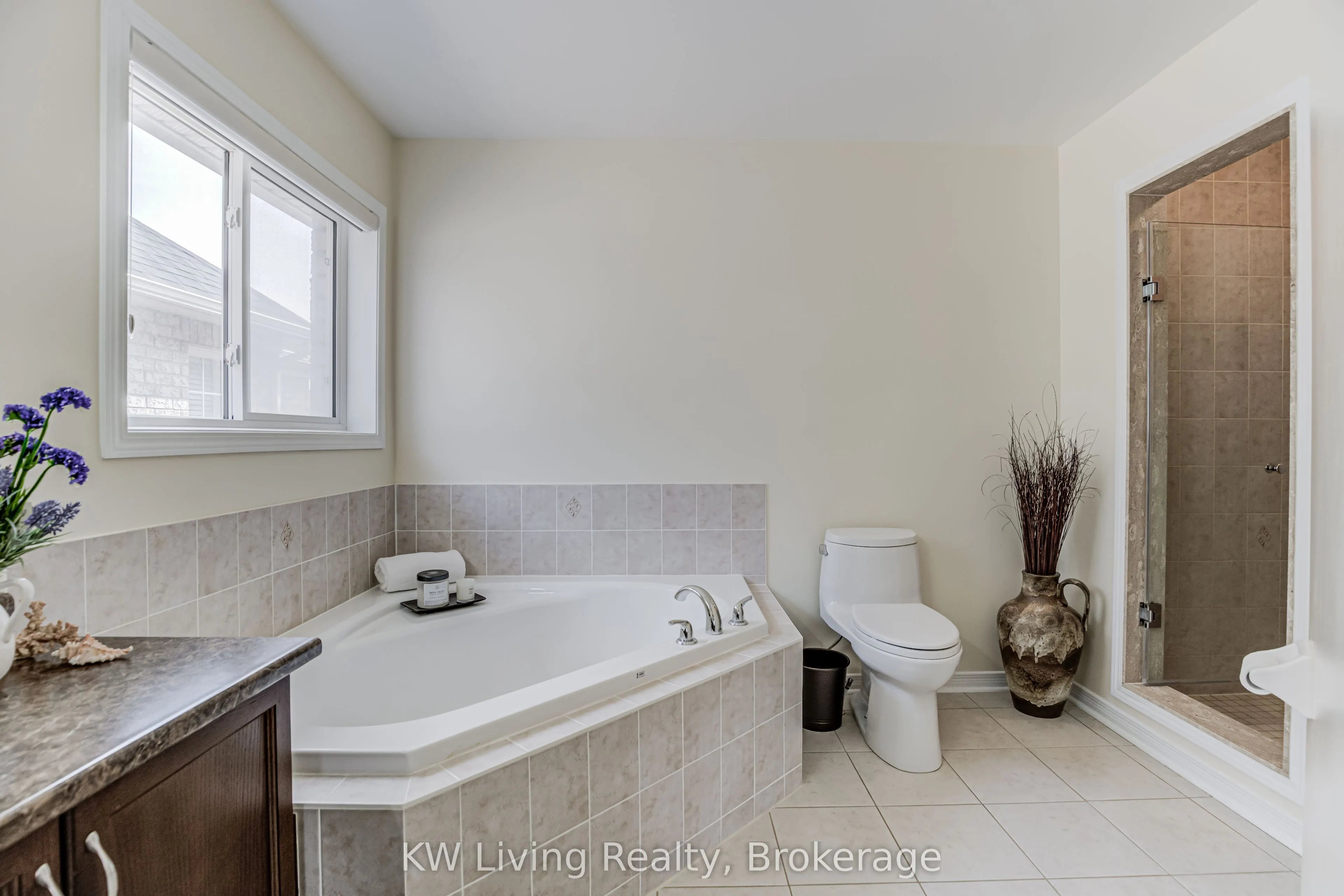 14 Charlemagne Avenue