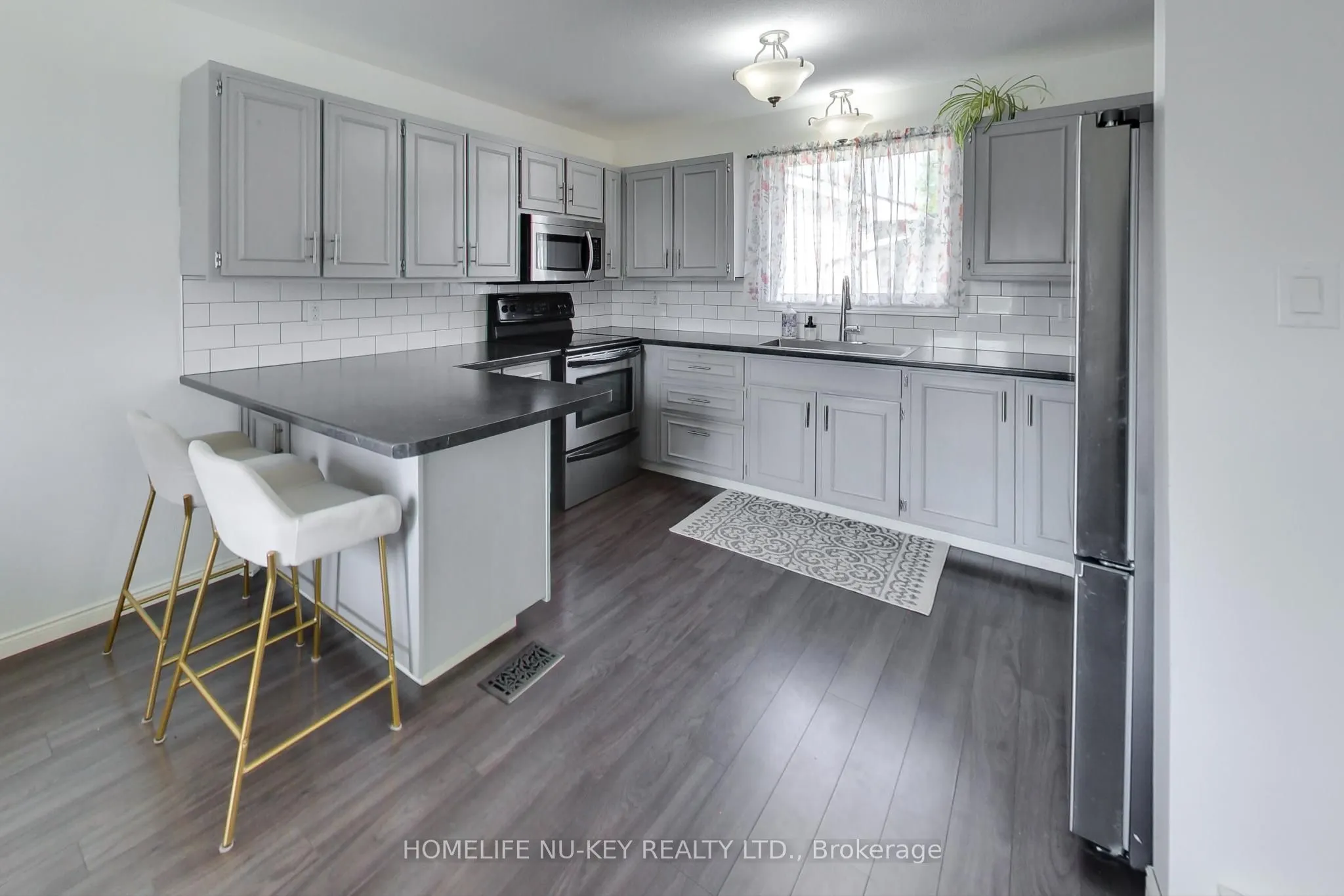 3337 Beckett Place
