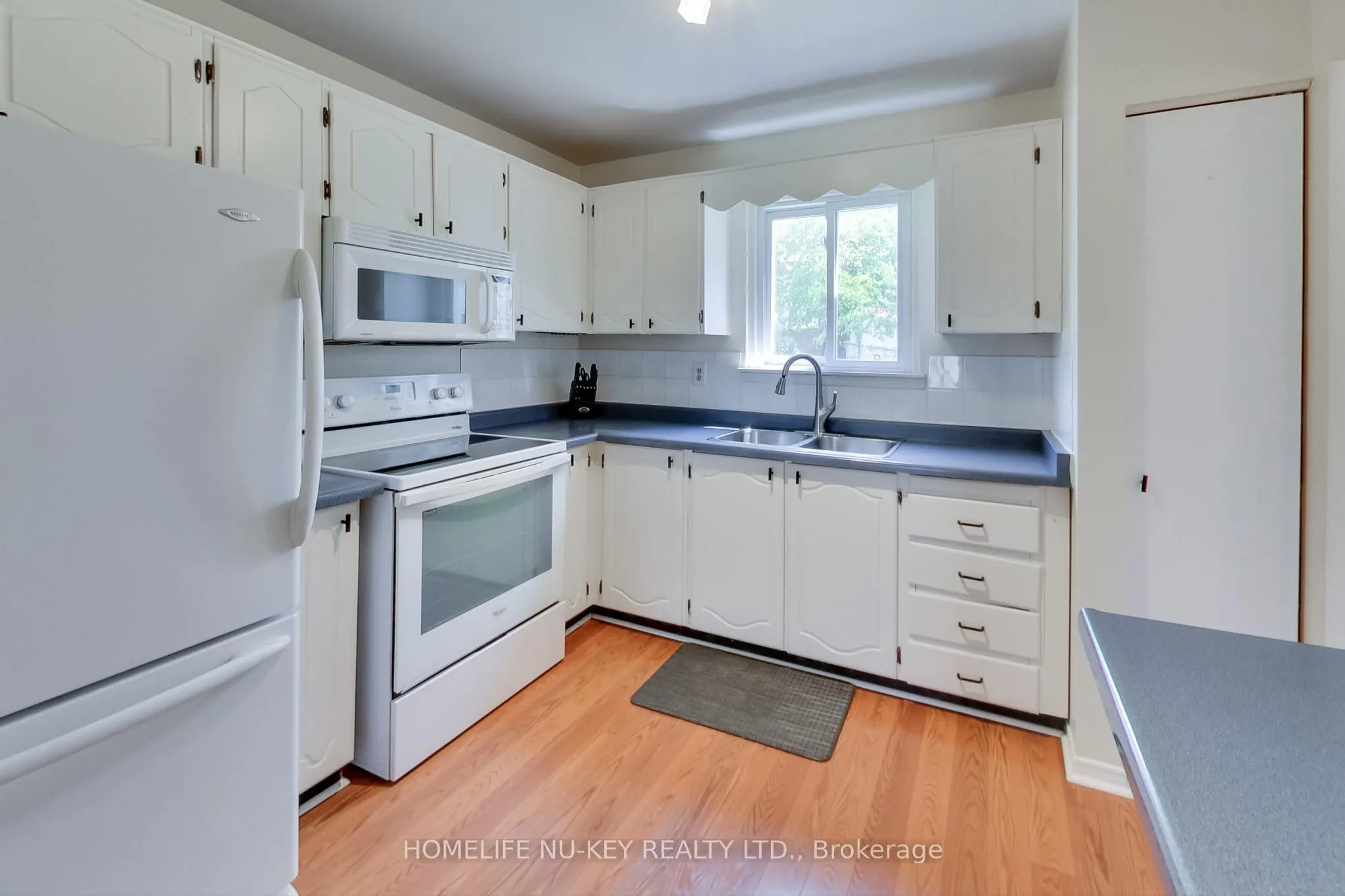 219 Cundles Road W