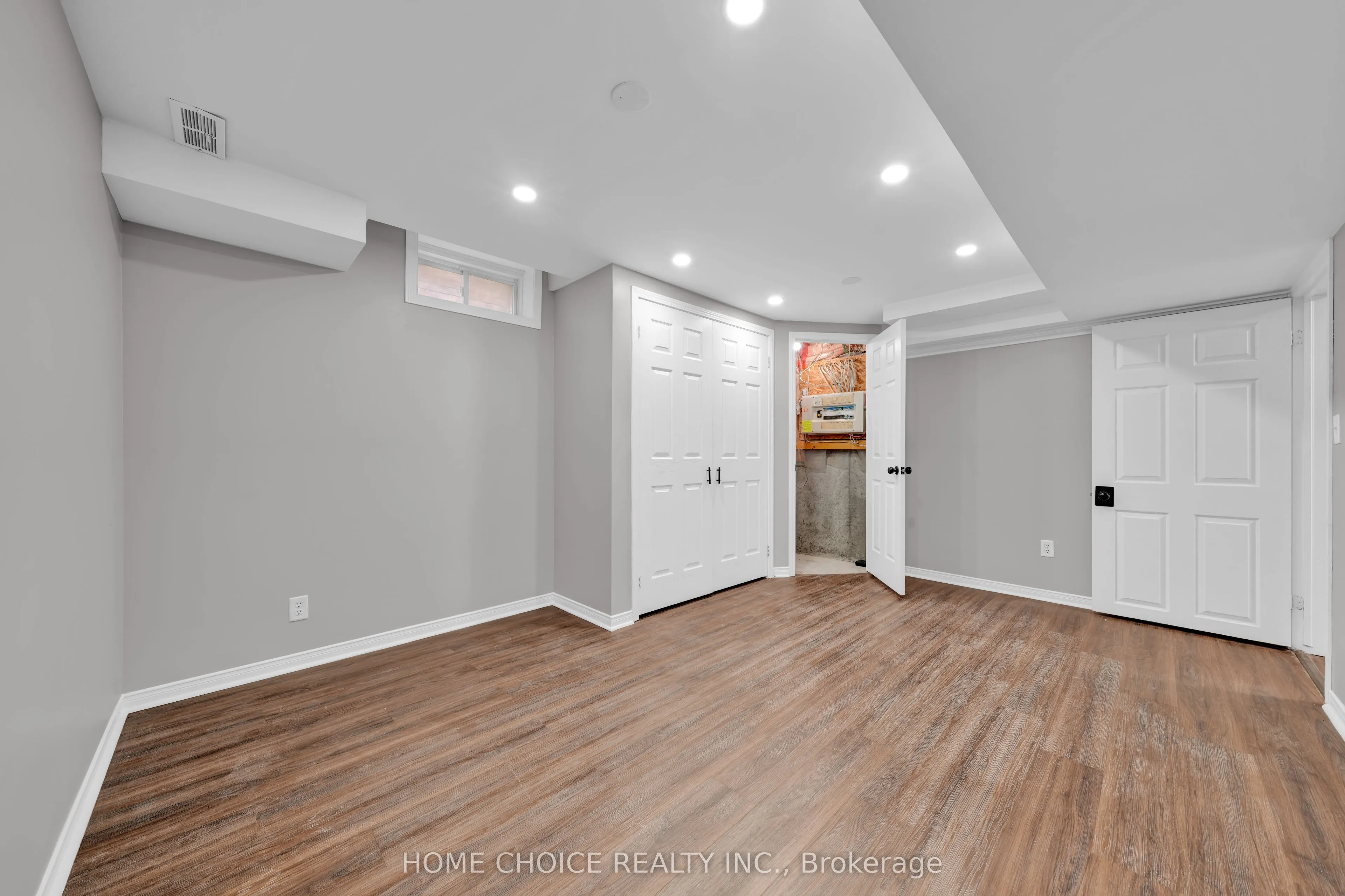 106 Brighton Road N
