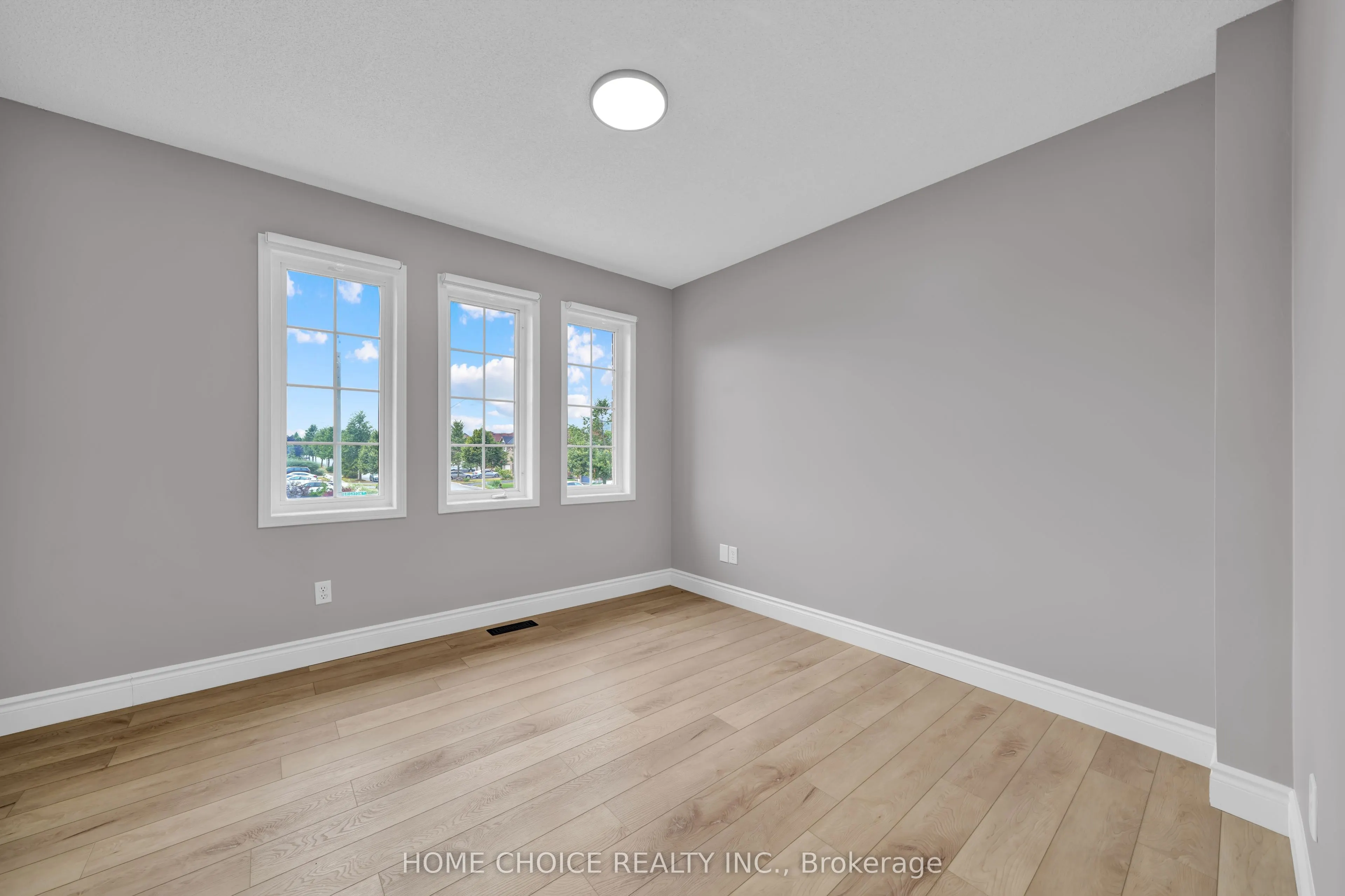 106 Brighton Road N