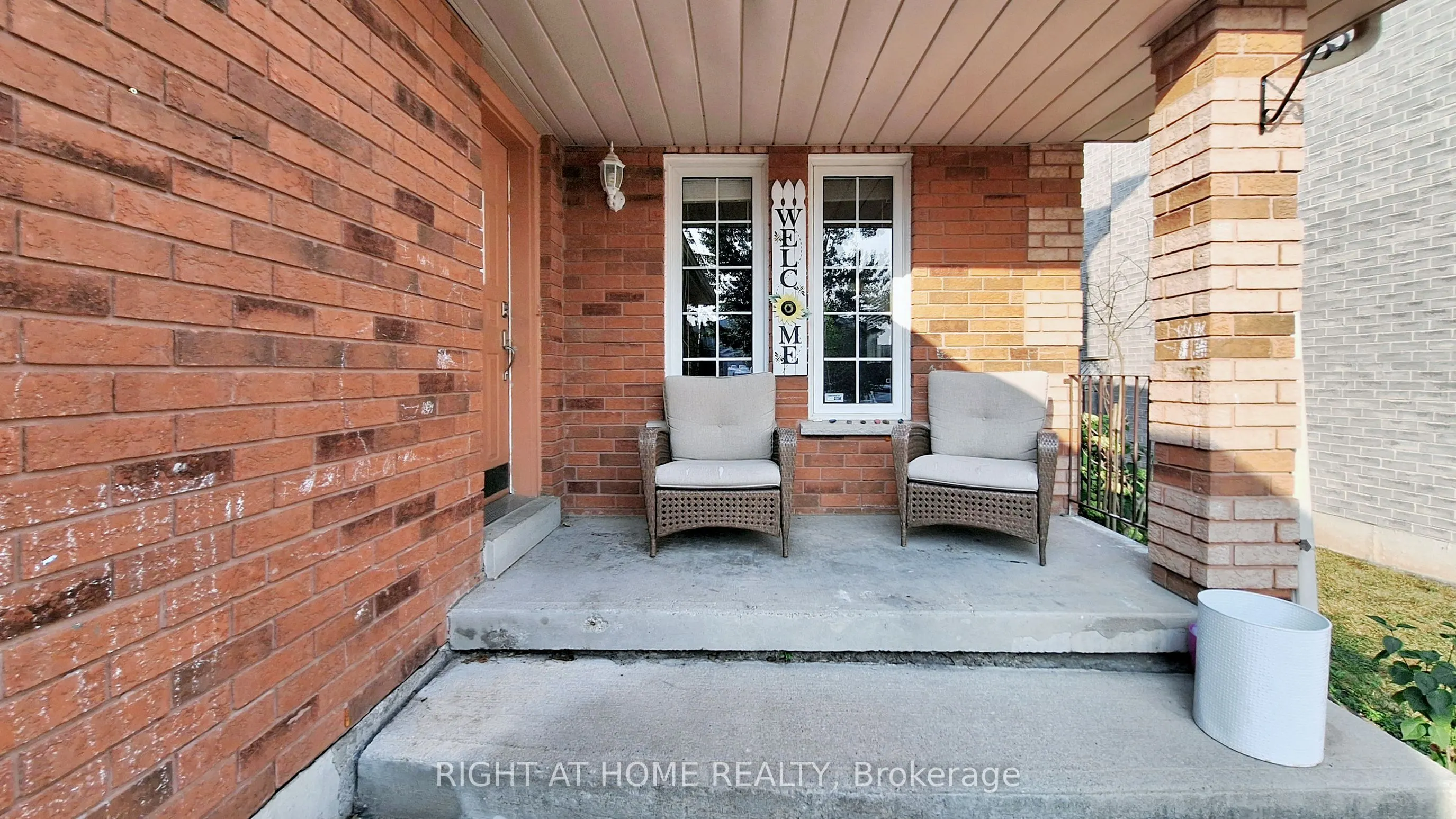 99 Widgeon Street