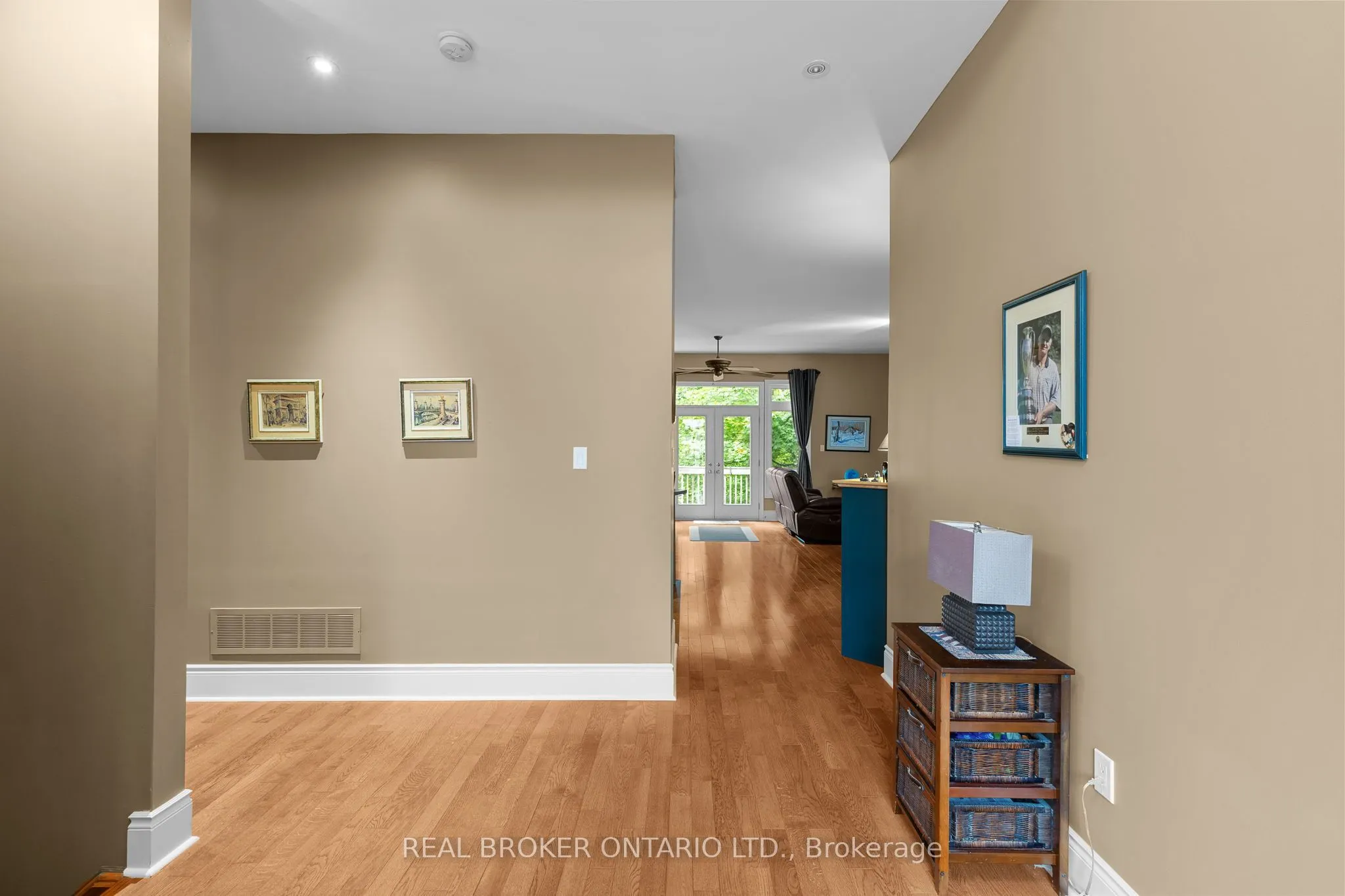 3 Bridle Path