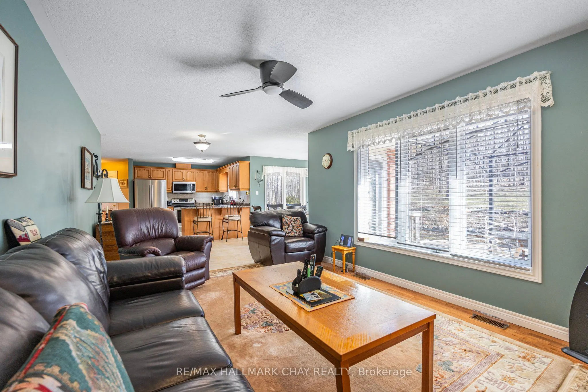 7 Pineview Drive