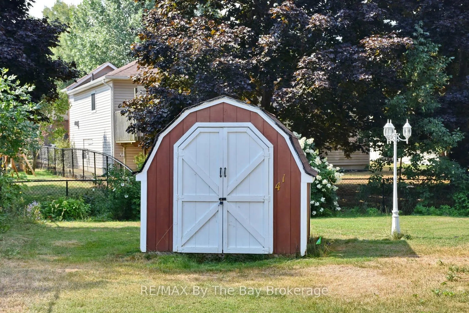 41 Evergreen Crescent