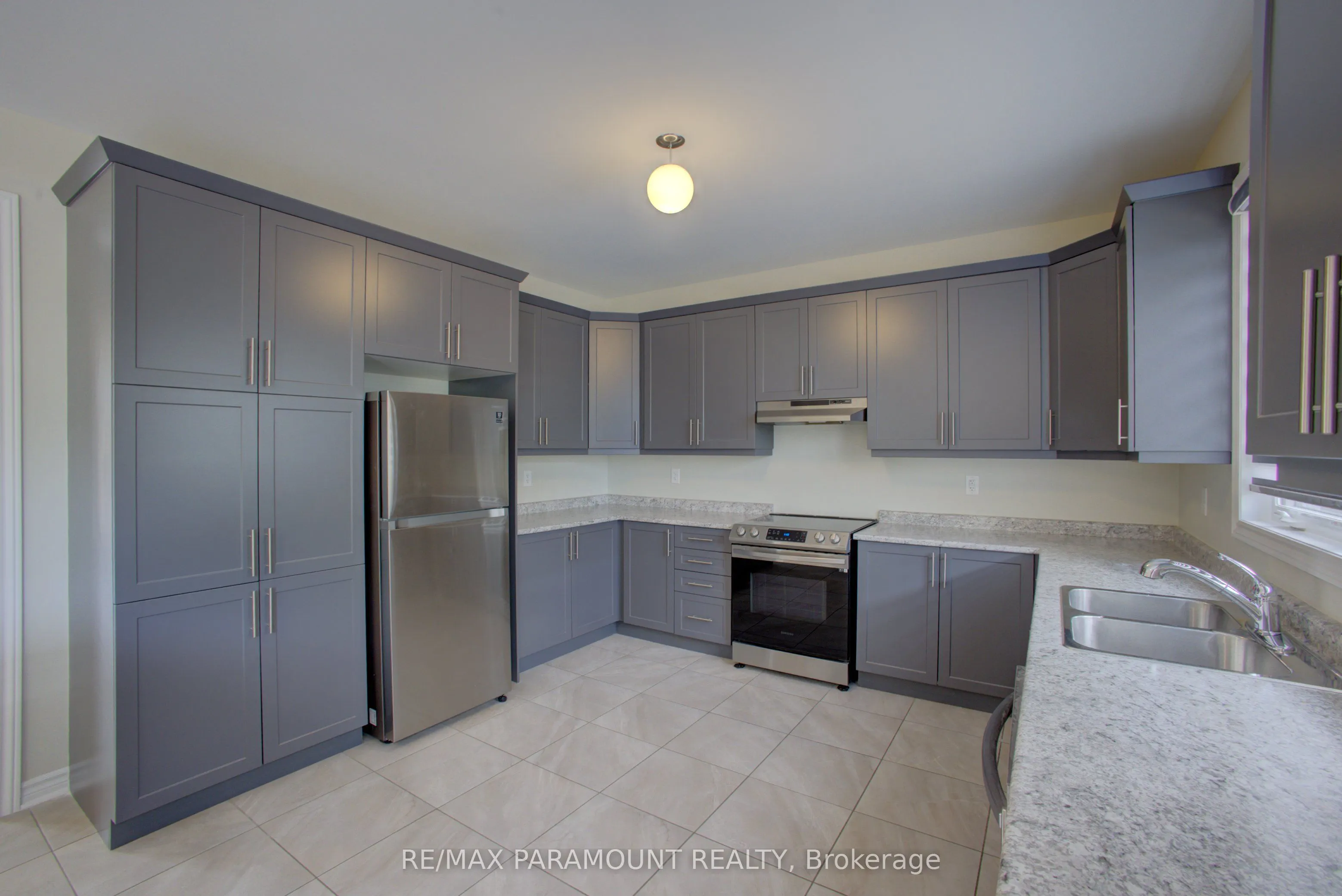15 Mclean Avenue