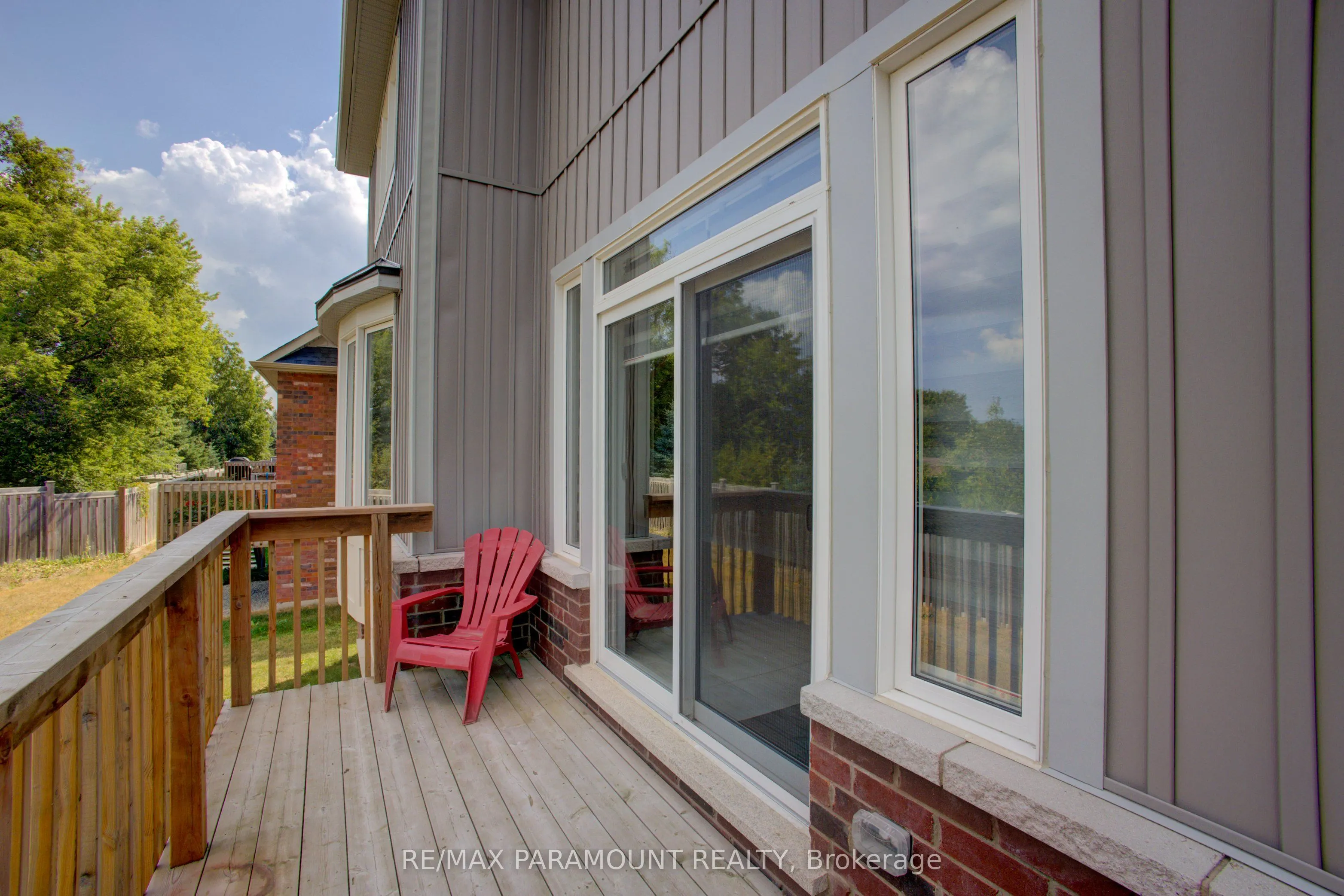 15 Mclean Avenue