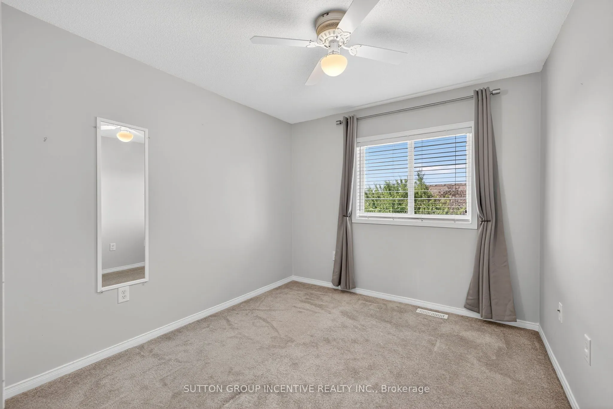 189 Nathan Crescent