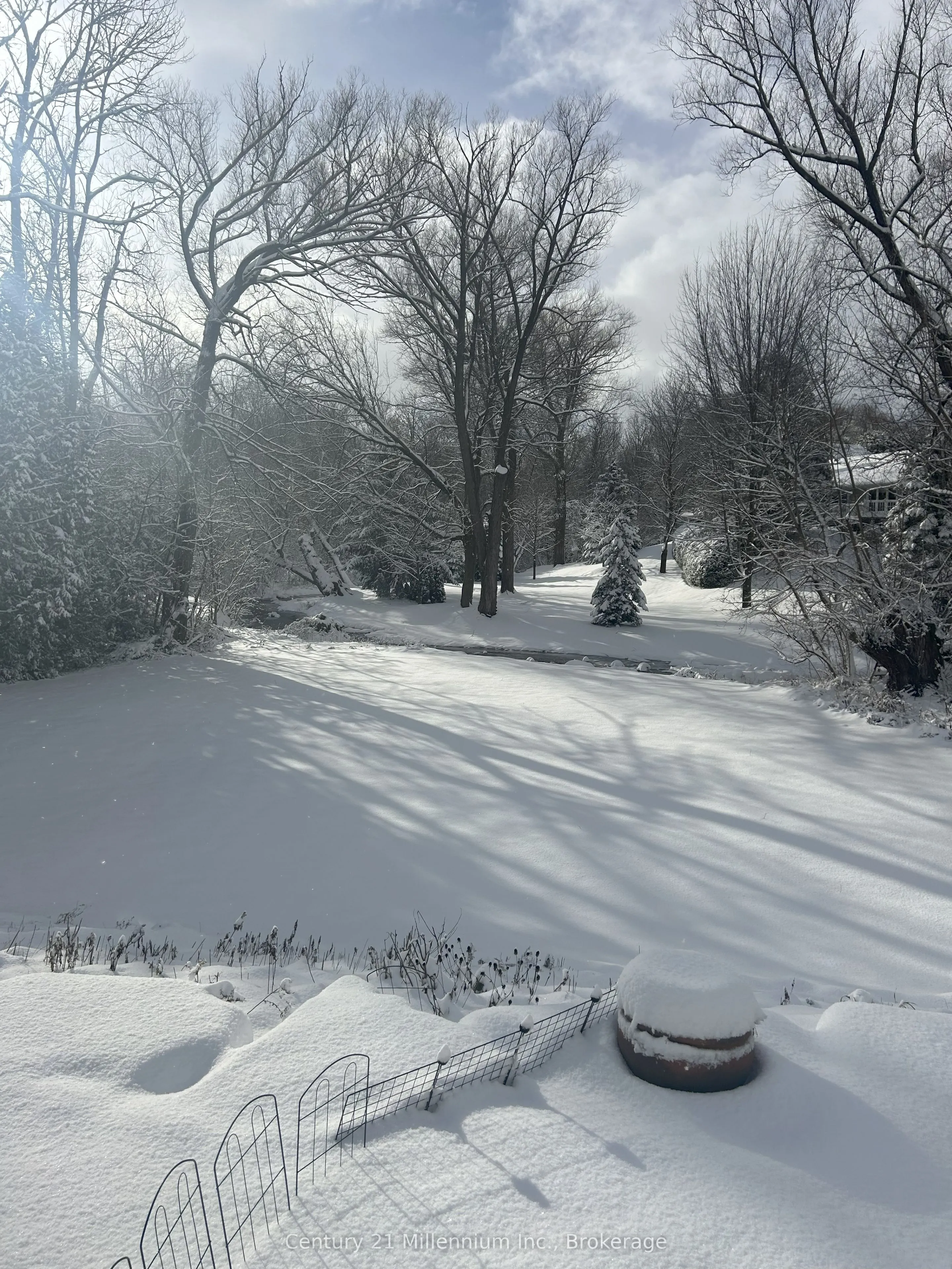 640 Mountain Road