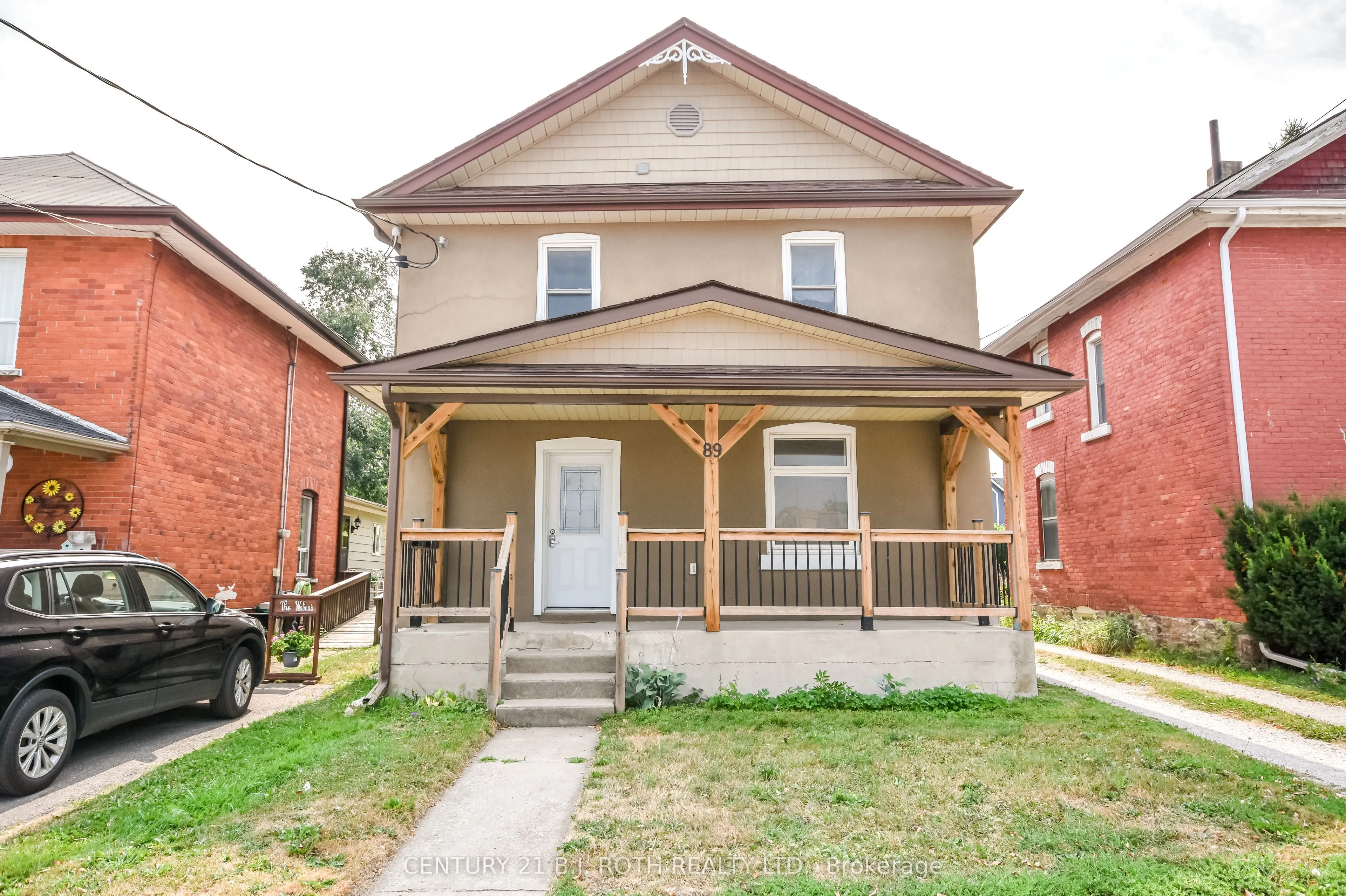 89 Andrew Street S