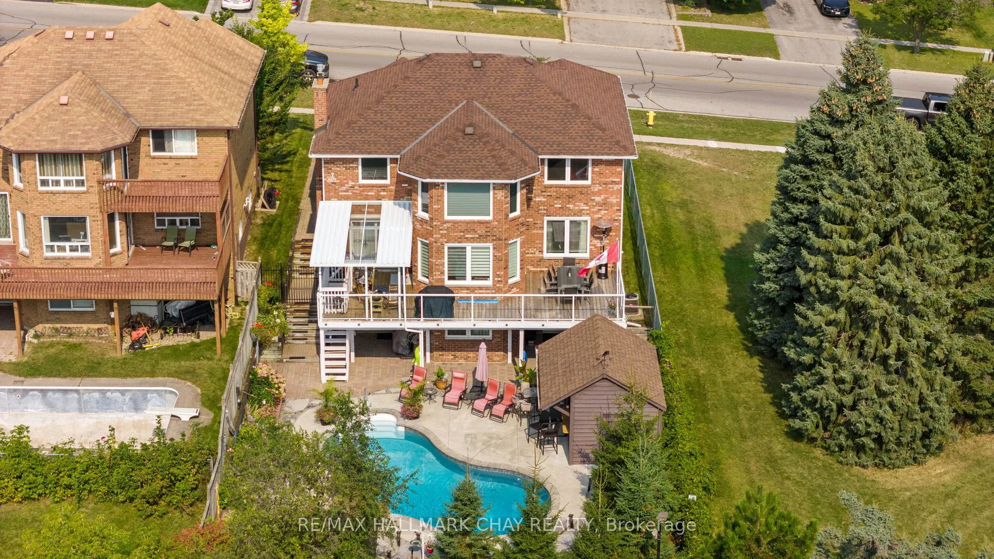 292 Leacock Drive