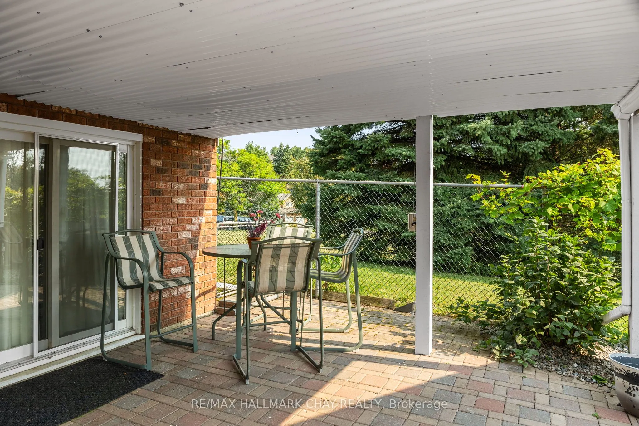 292 Leacock Drive