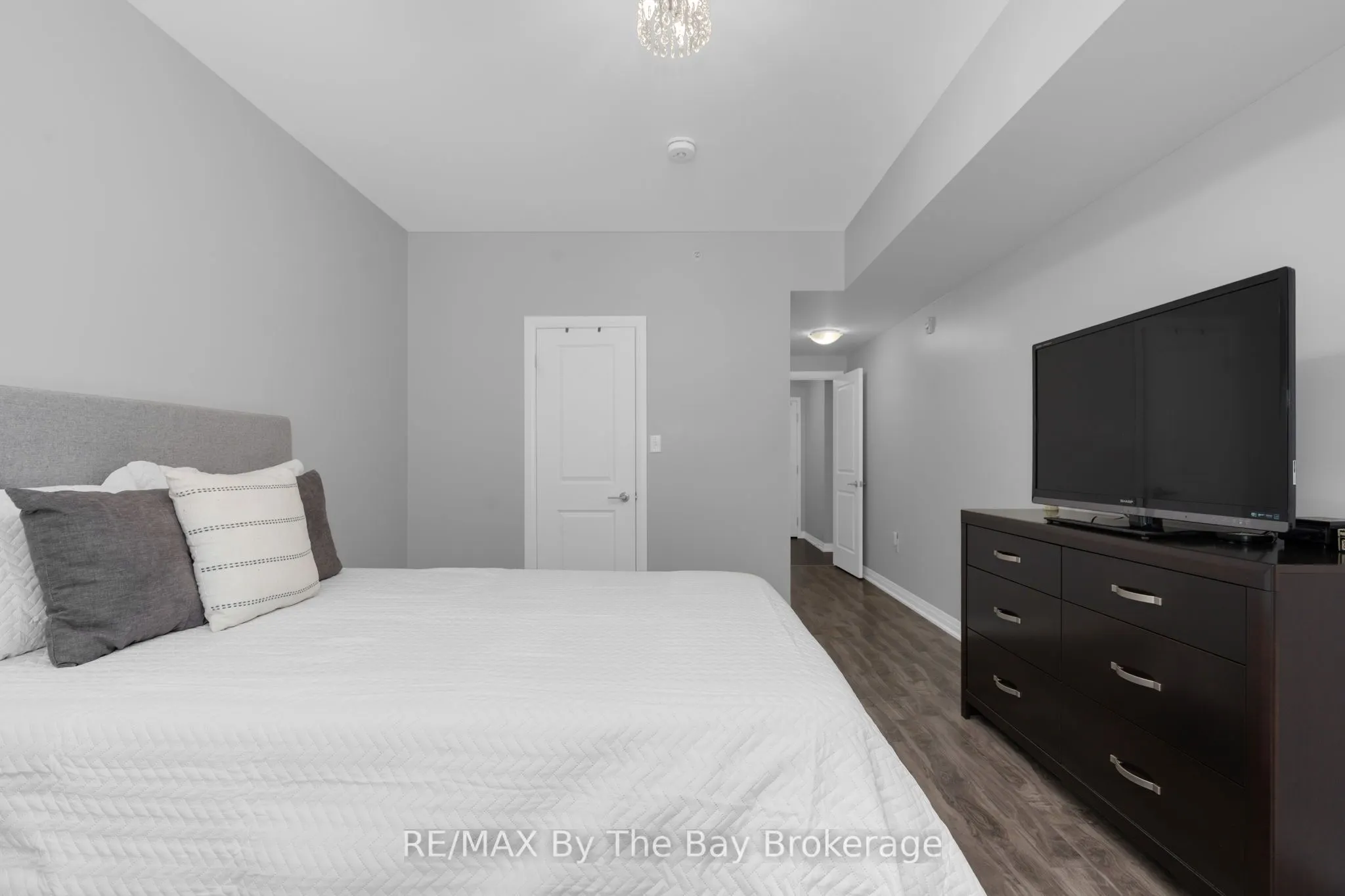 300 ESSA Road, #309