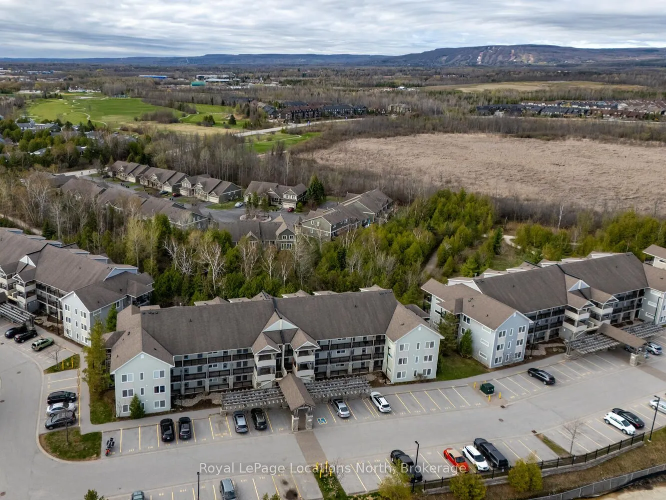 6 BRANDY LANE Drive, #208