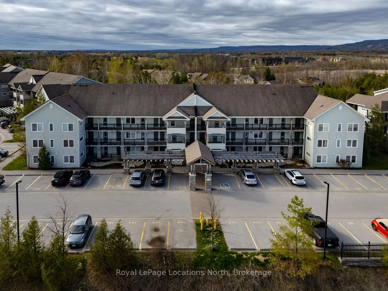 6 BRANDY LANE Drive, #208