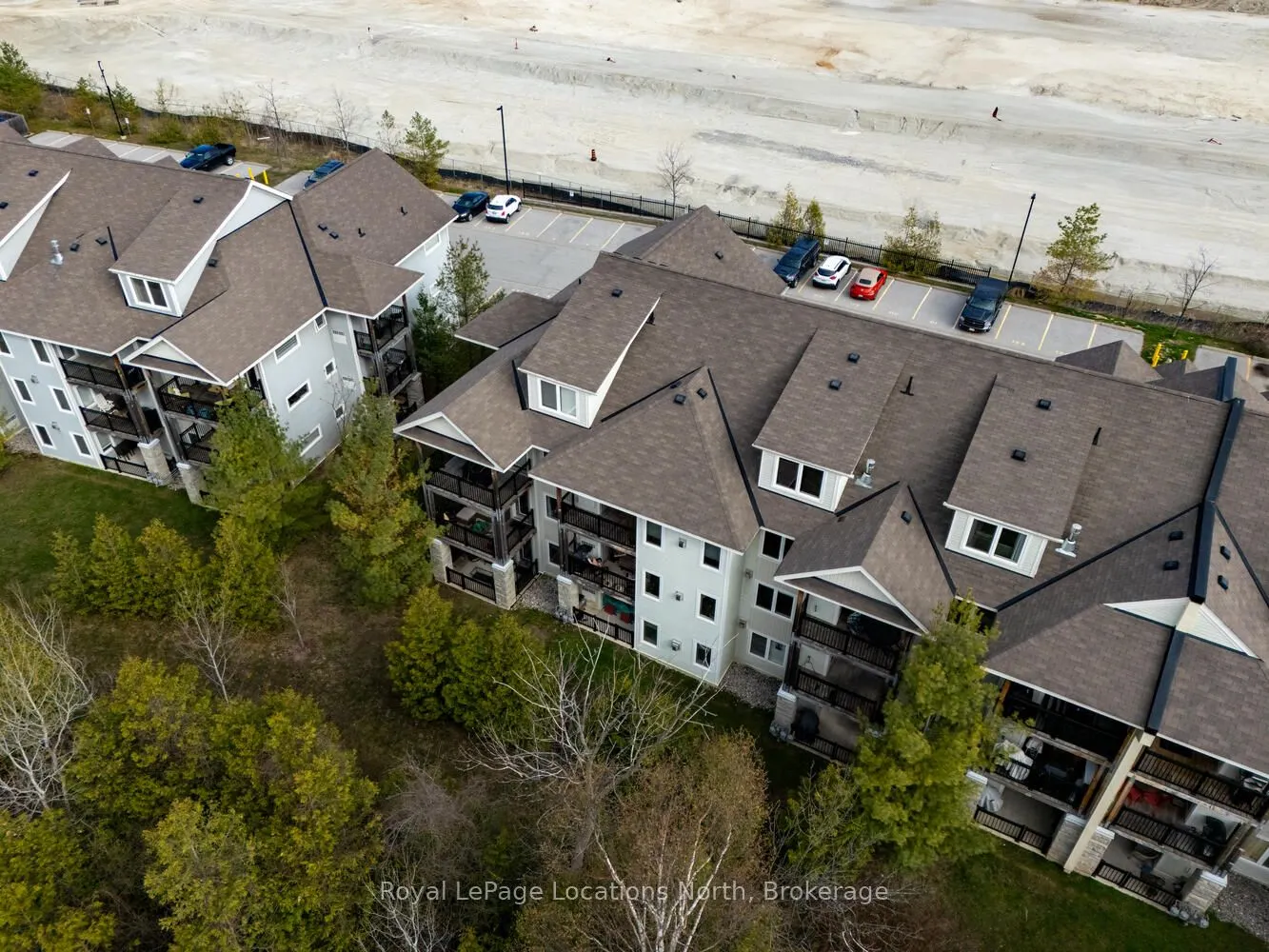 6 BRANDY LANE Drive, #208