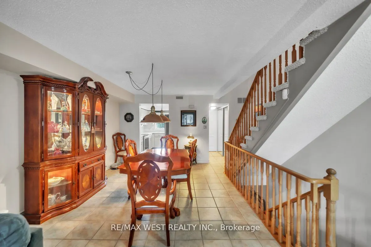 24 Laguna Parkway, #9
