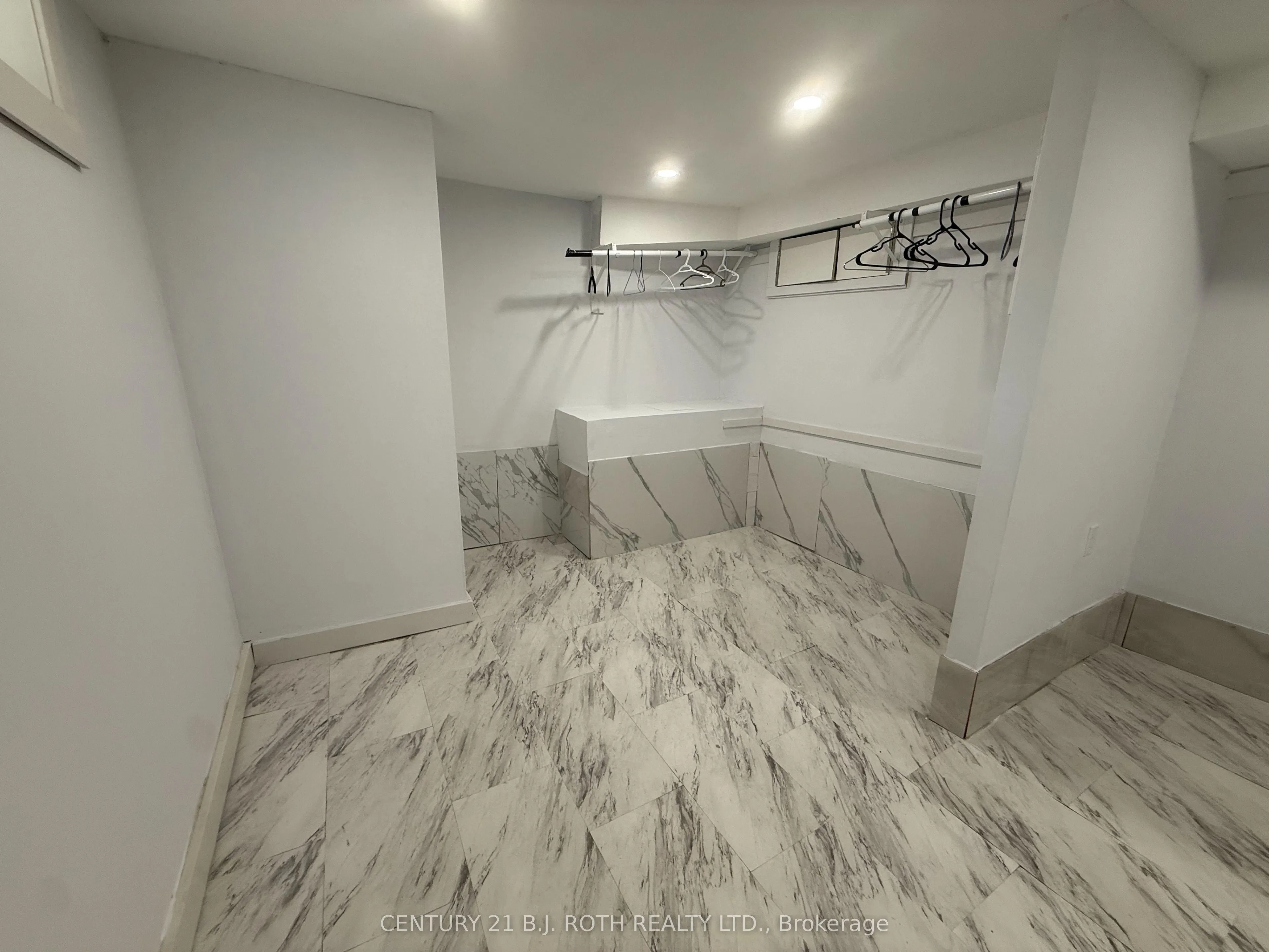 759 Essa Road