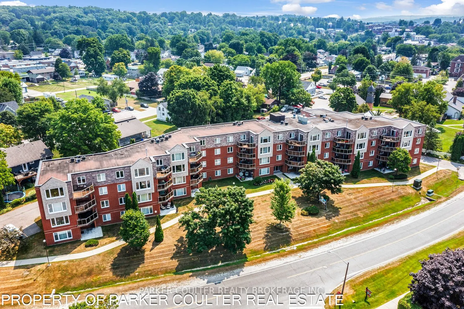 11 Beck Boulevard, #103