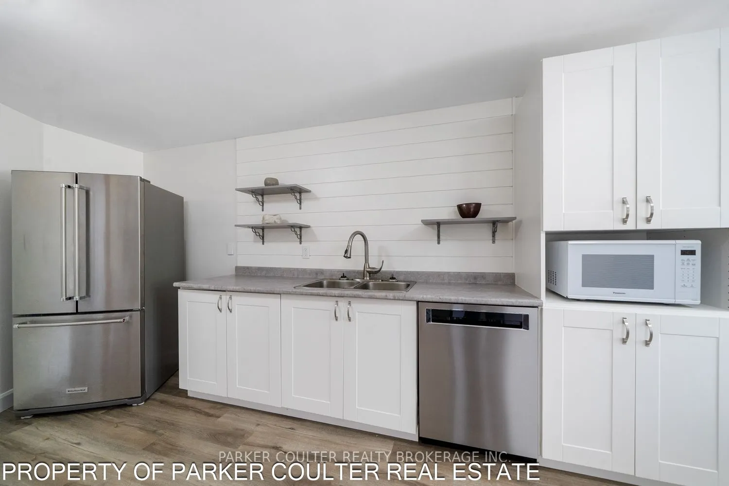 11 Beck Boulevard, #103