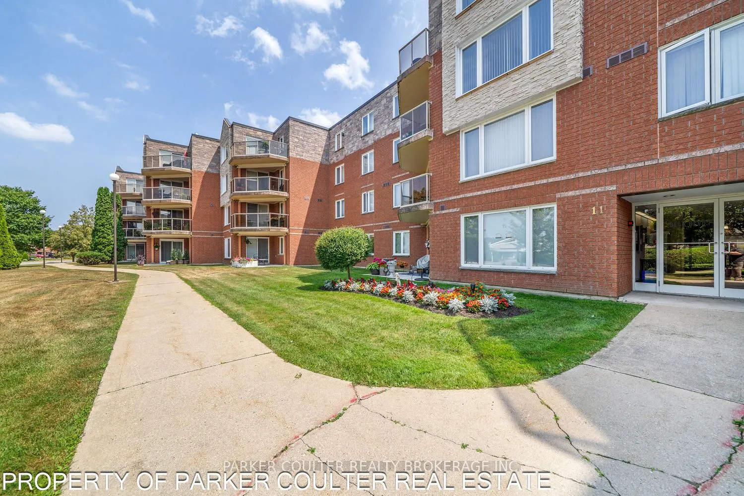 11 Beck Boulevard, #103