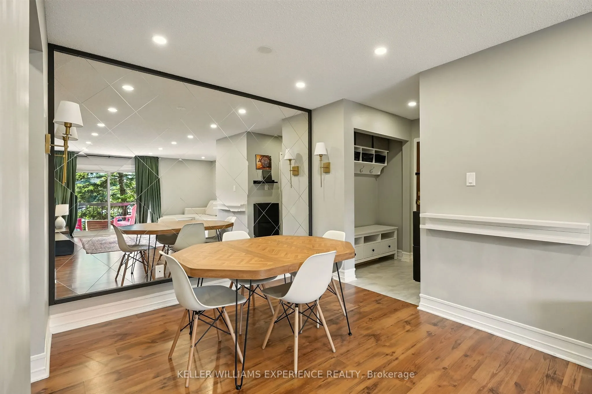 167 Edgehill Drive, #E8