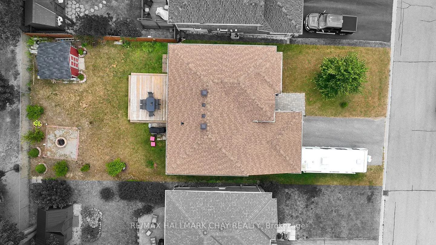 139 WAWINET Street