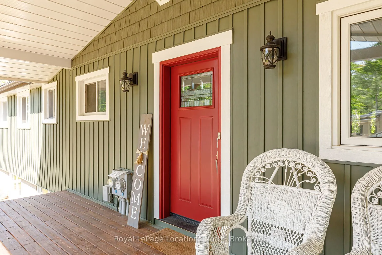 1628 River Road W