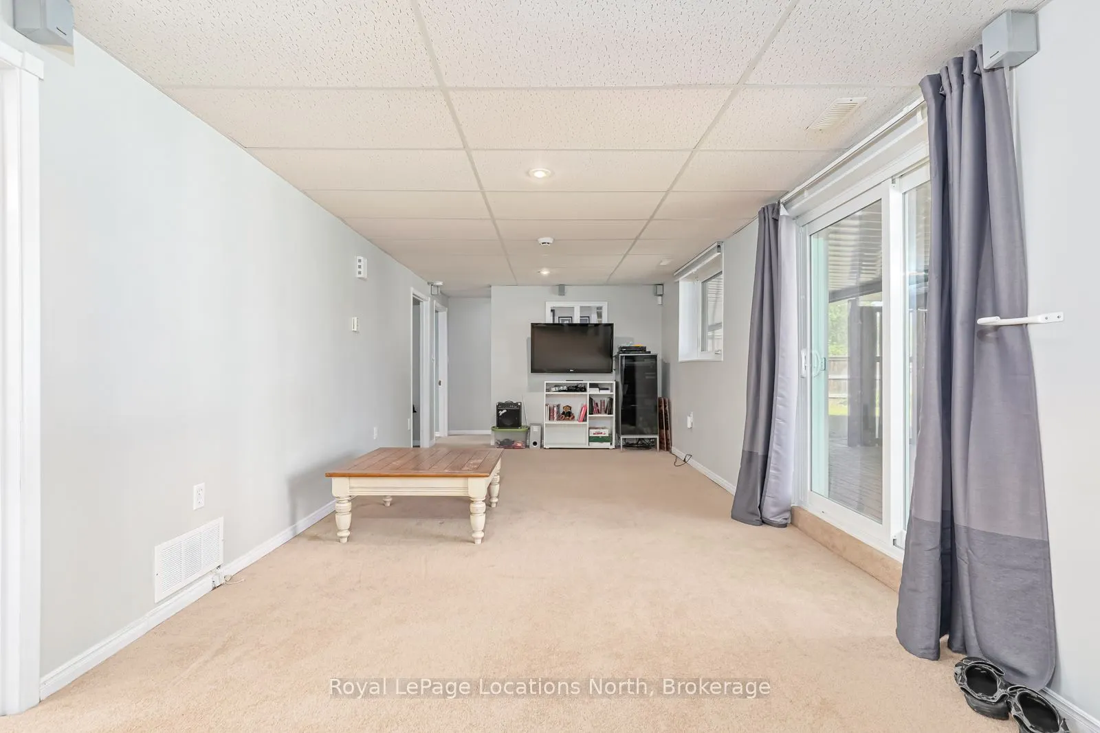 1628 River Road W