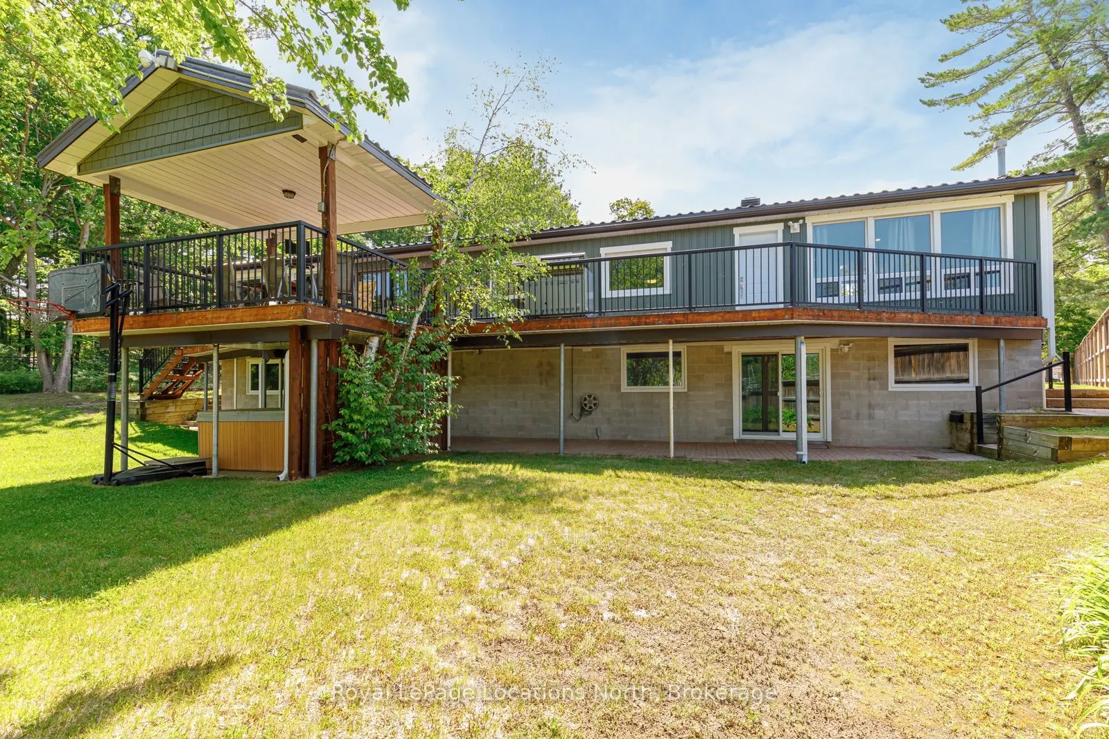 1628 River Road W