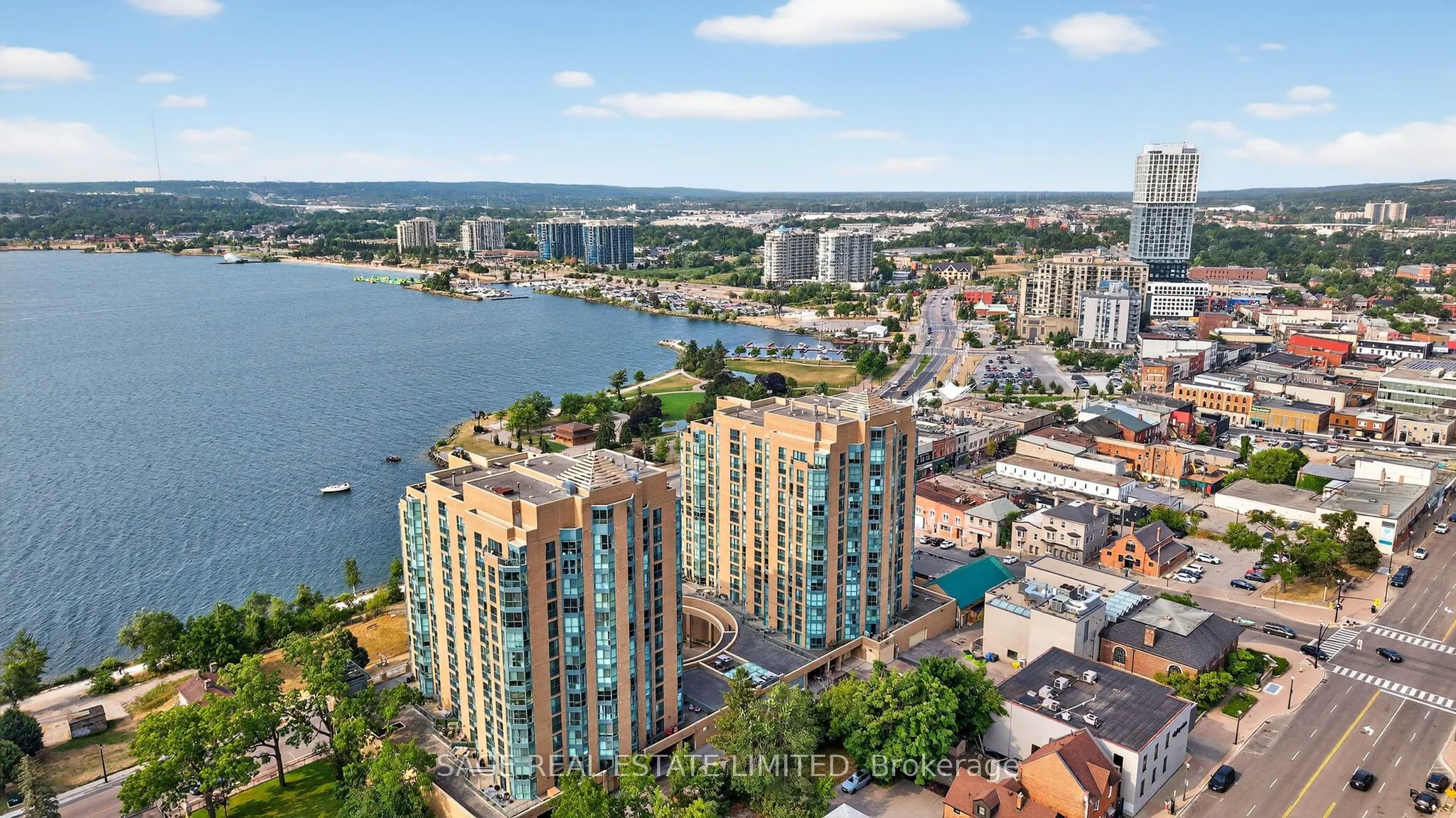 150 Dunlop Street E, #706