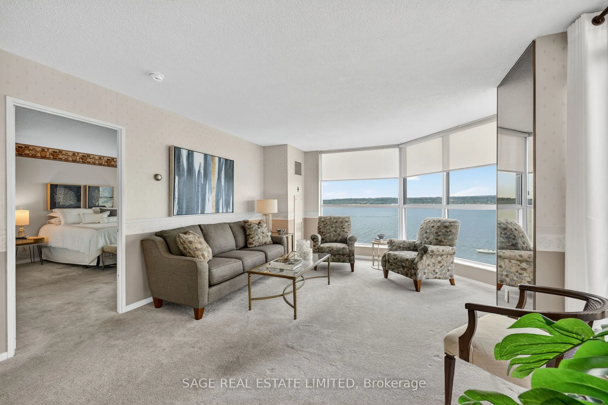 150 Dunlop Street E, #706