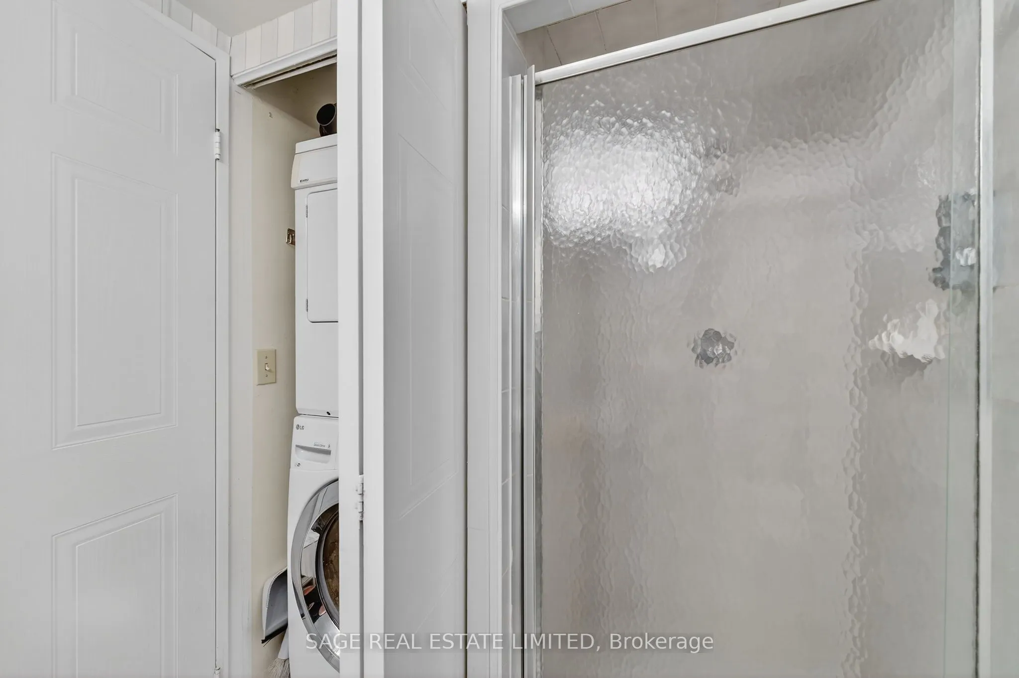 150 Dunlop Street E, #706