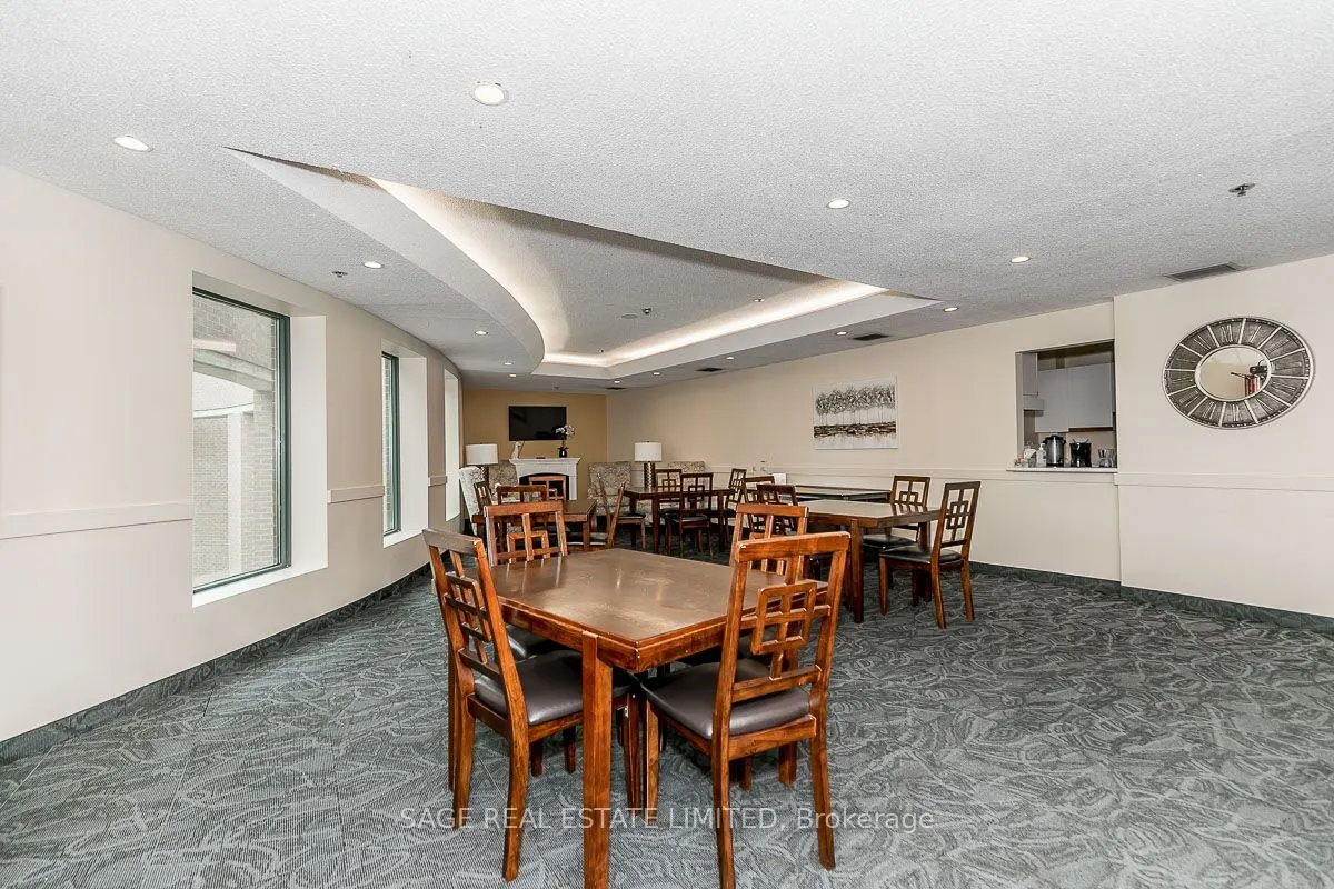 150 Dunlop Street E, #706