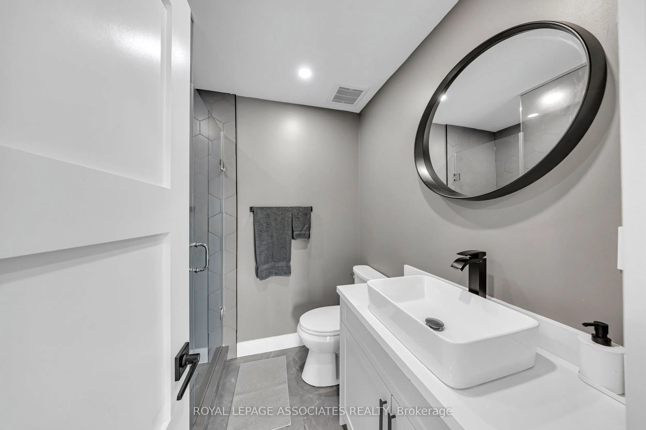 57 Poplar Crescent