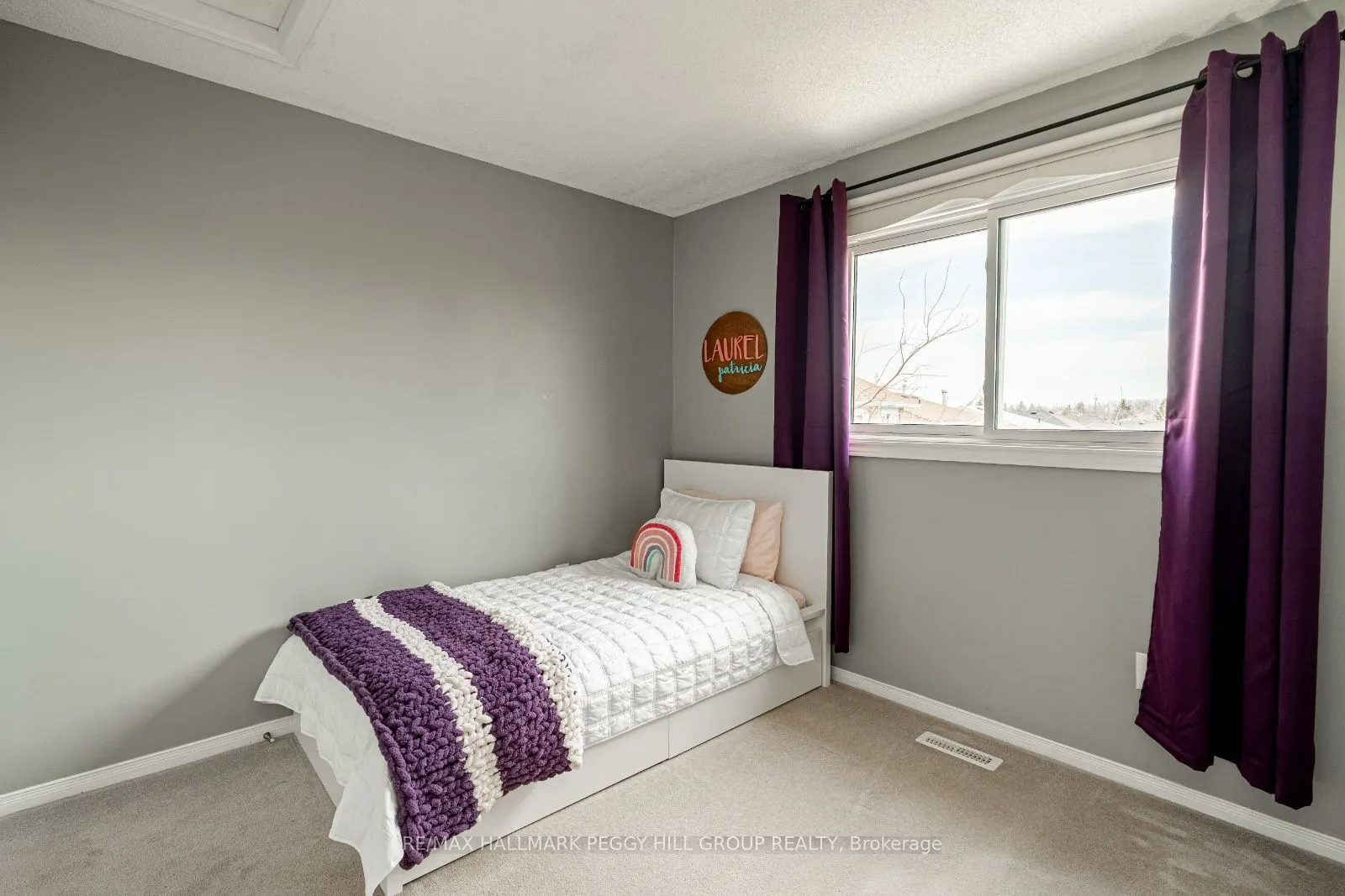 40 Grasett Crescent