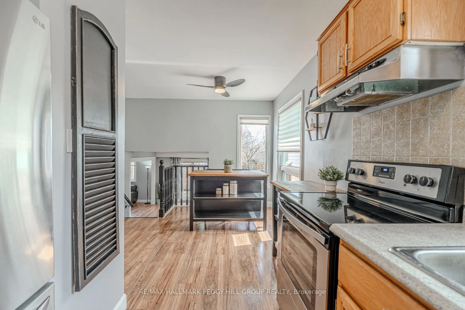 40 Grasett Crescent