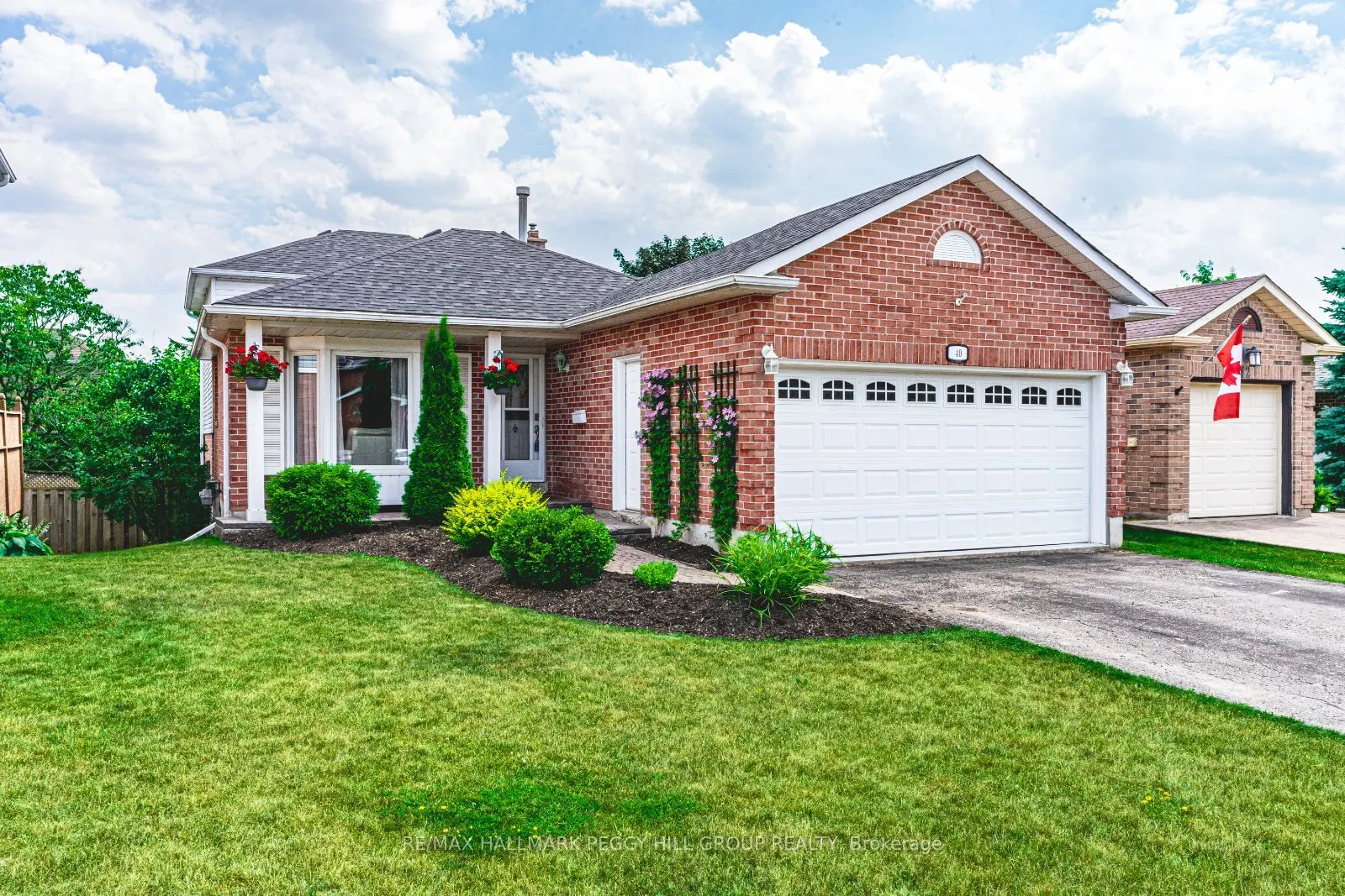 40 Grasett Crescent