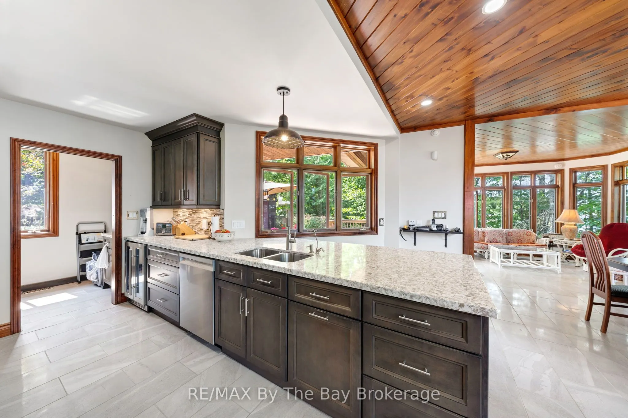 4104 East Shore Road