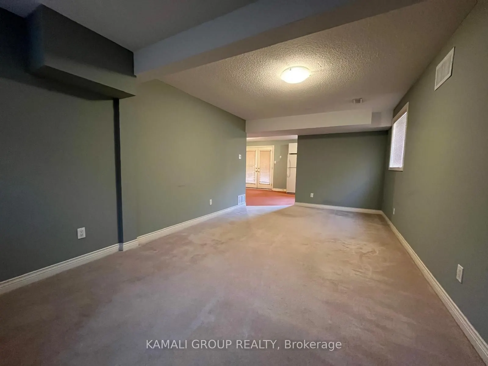 73 Silver Maple Crescent, #BSMT