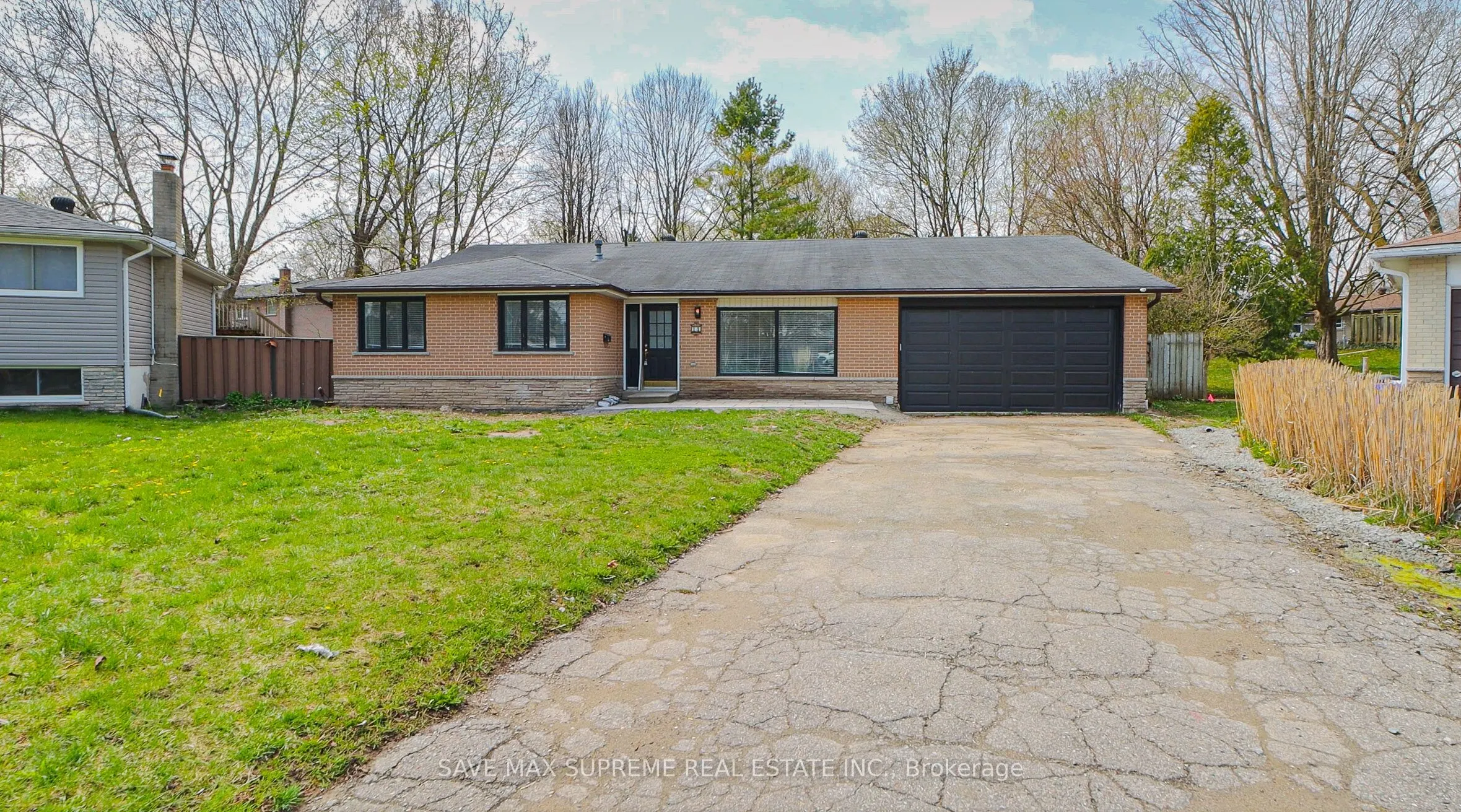 10 CURTISS Court