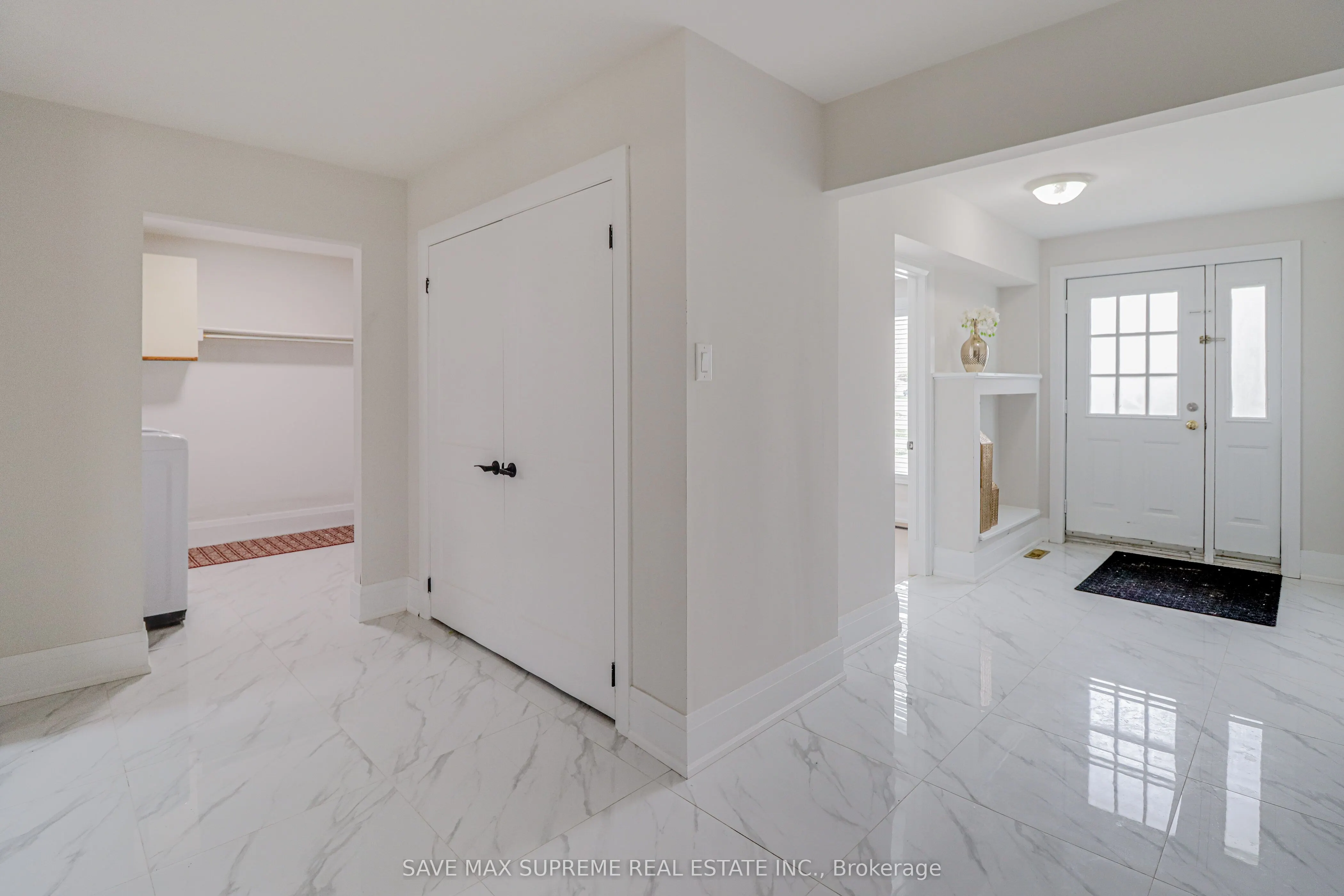 10 CURTISS Court