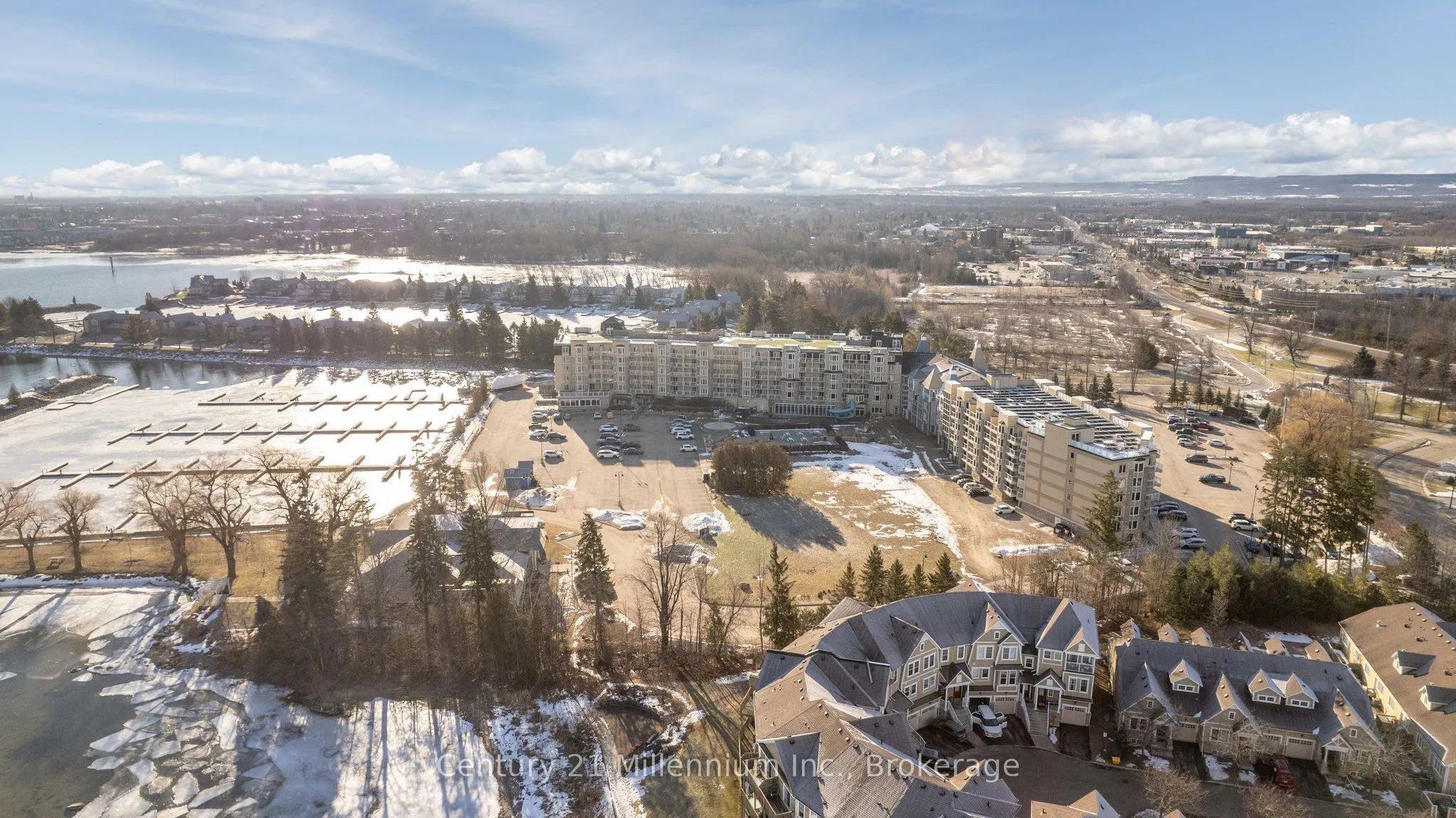 15 Cranberry Quay, #10