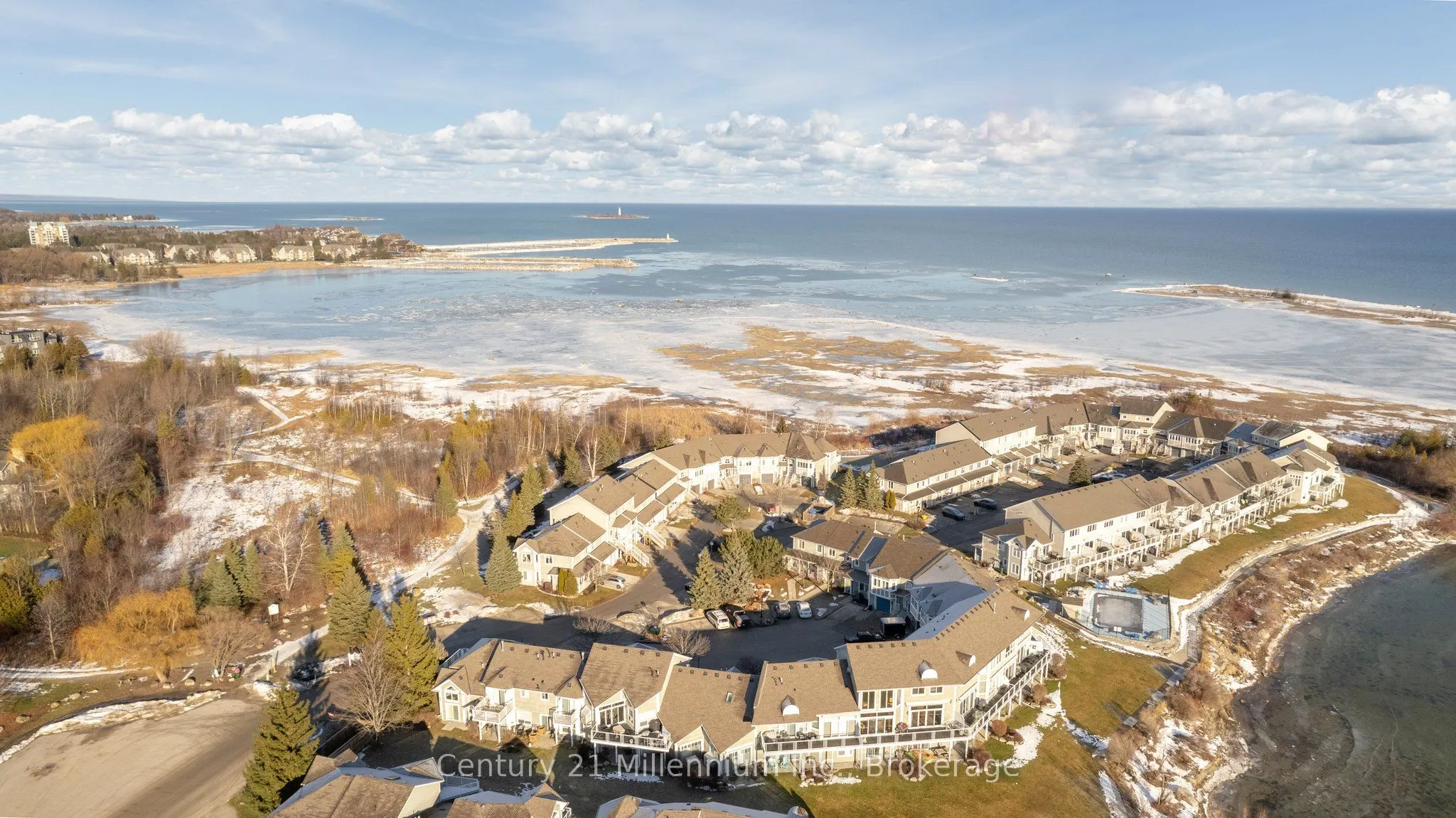 15 Cranberry Quay, #10