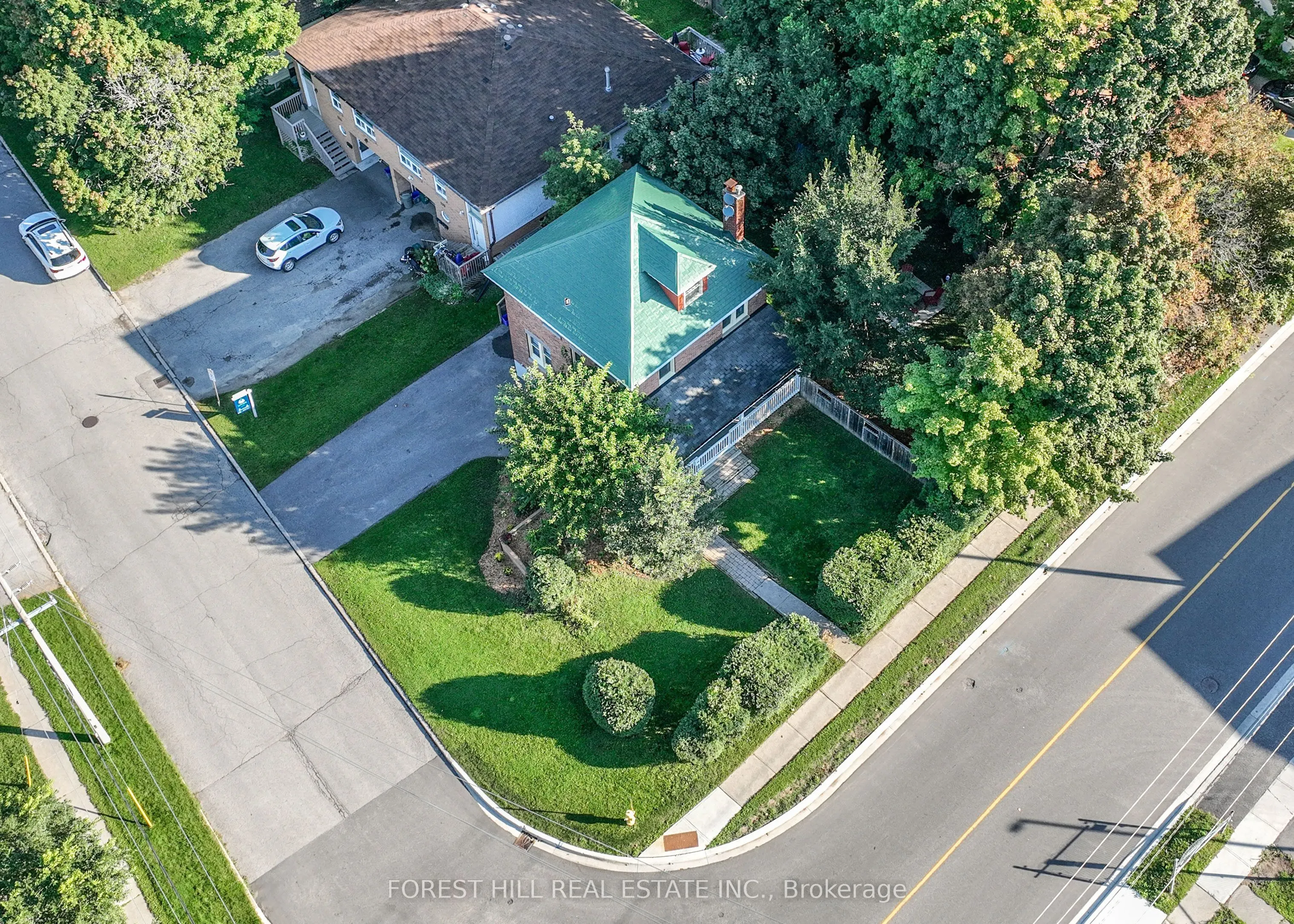 24 Penetang Street