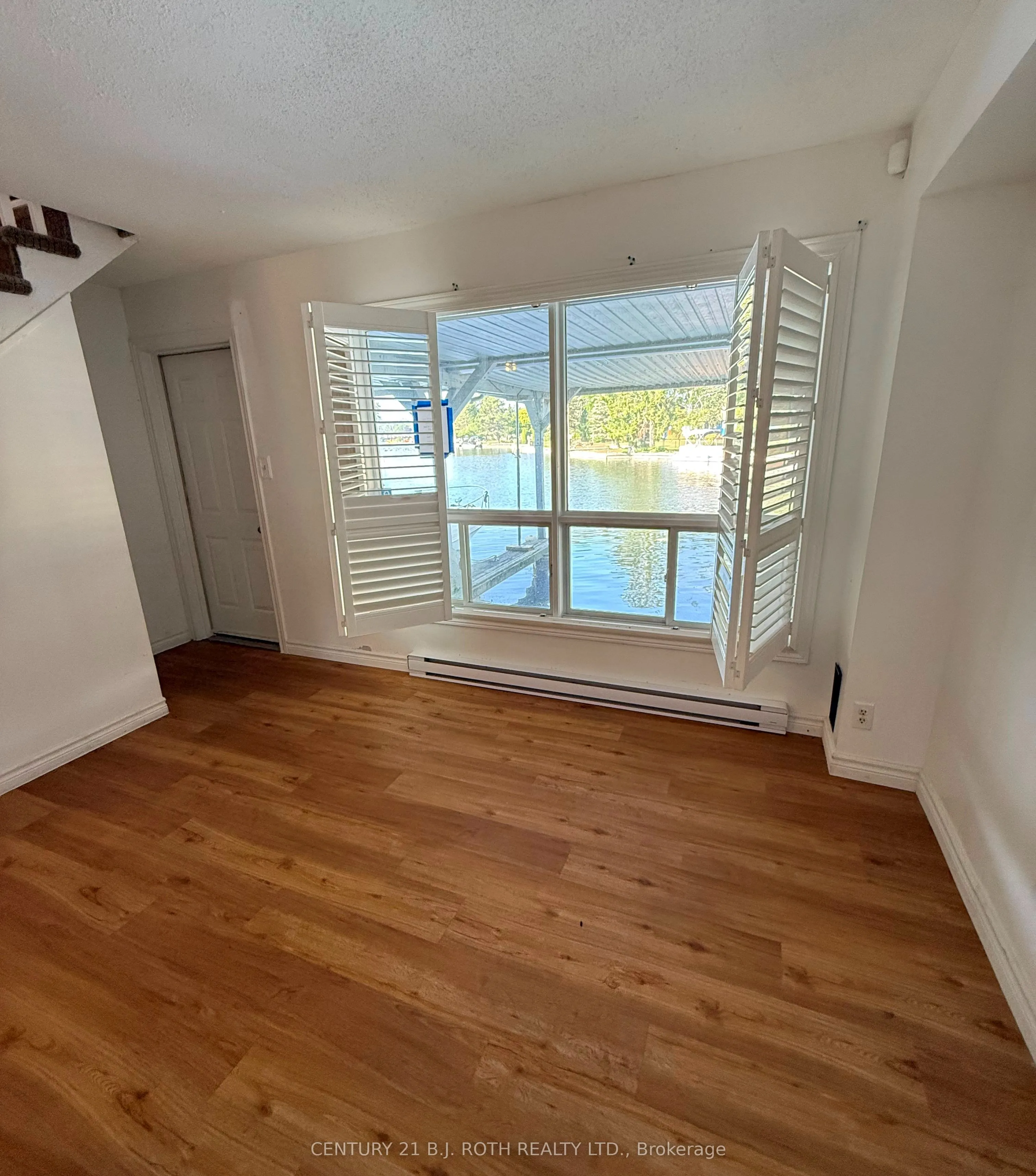 24 Laguna Crescent, #19
