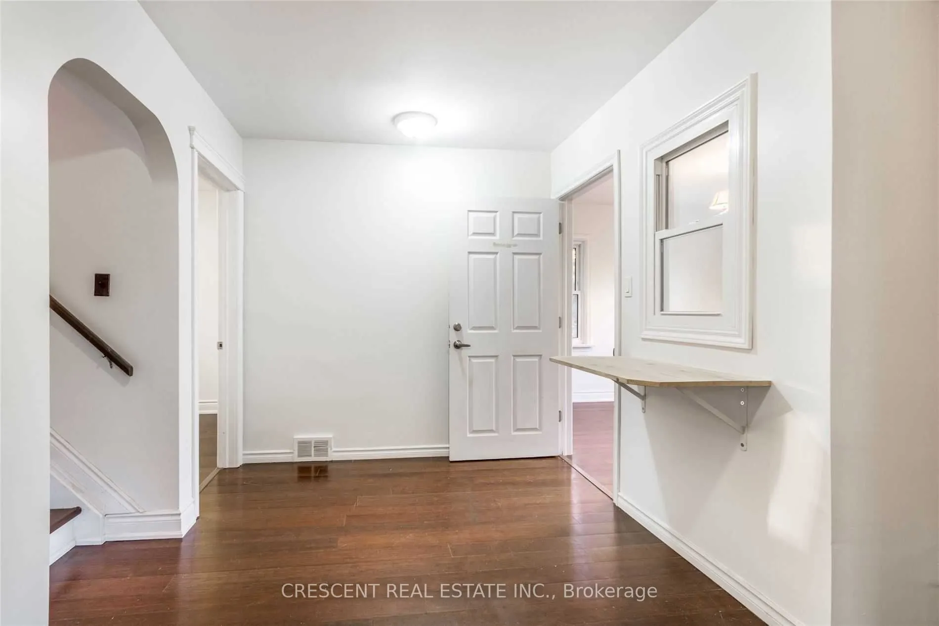 261 Barrie Road, #Main