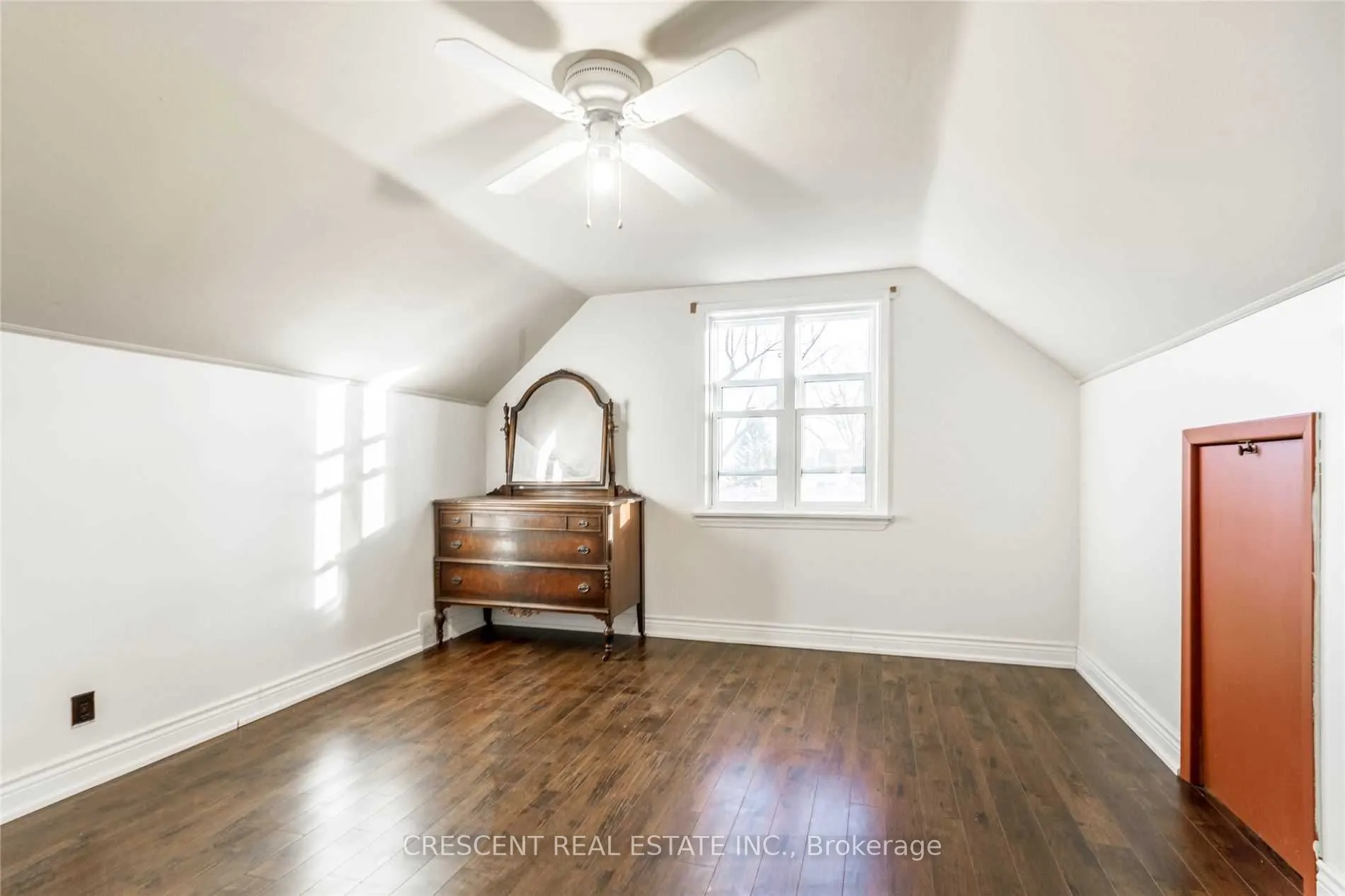 261 Barrie Road, #Main