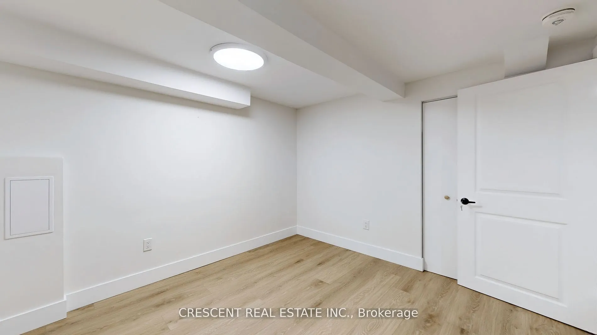 261 Barrie Road, #Lower