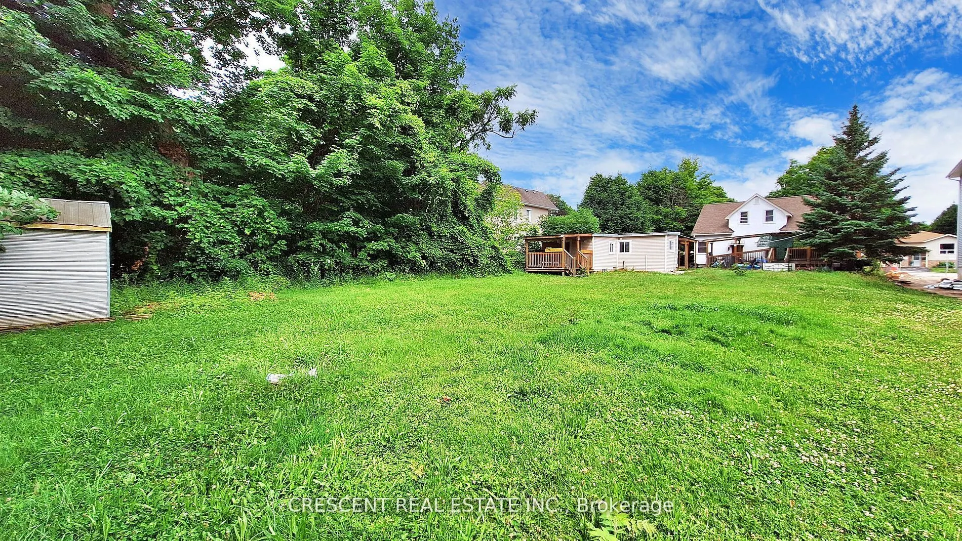 261 Barrie Road, #Lower